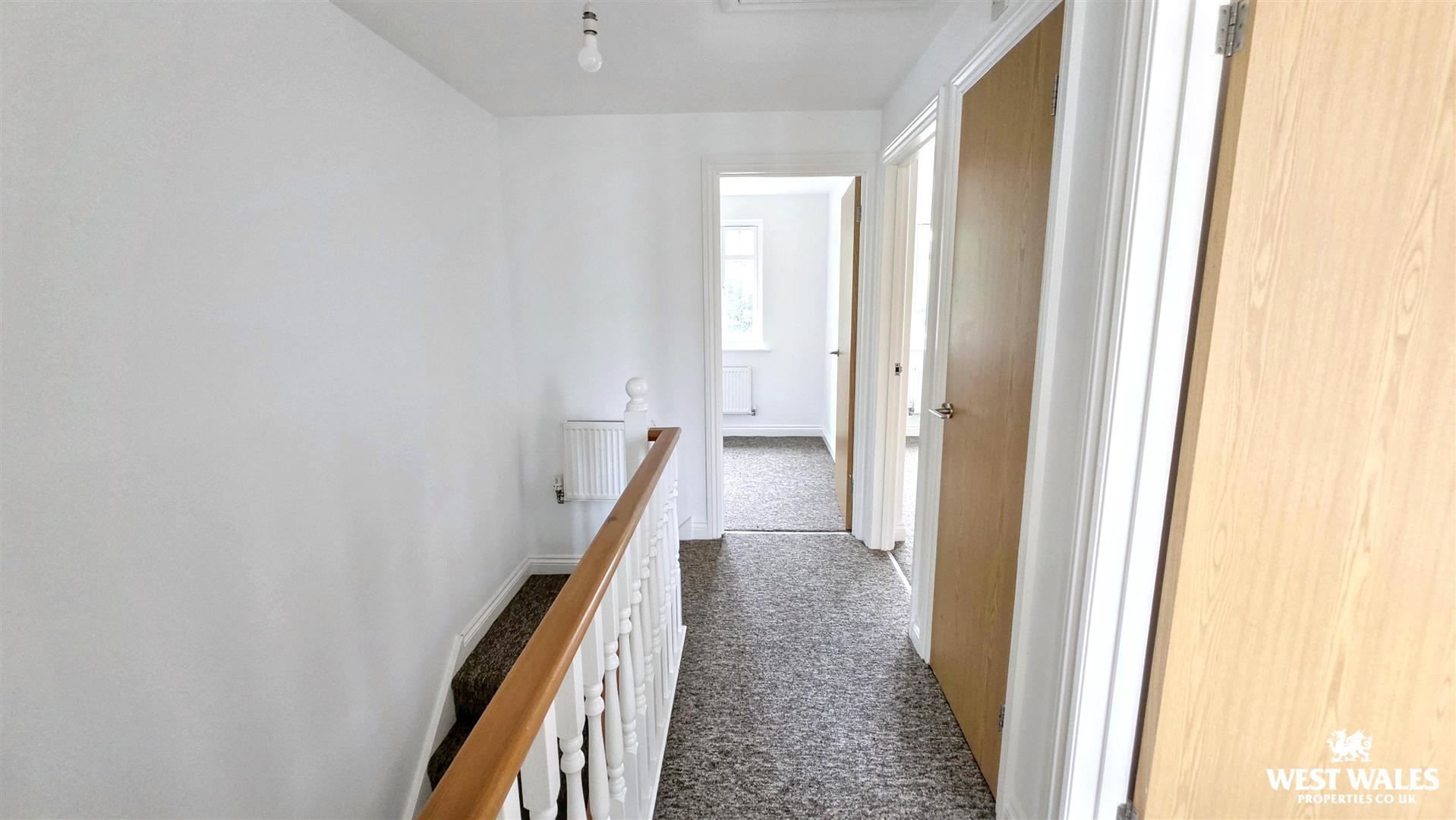 Moors Road, Johnston, Haverfordwest, photo 13