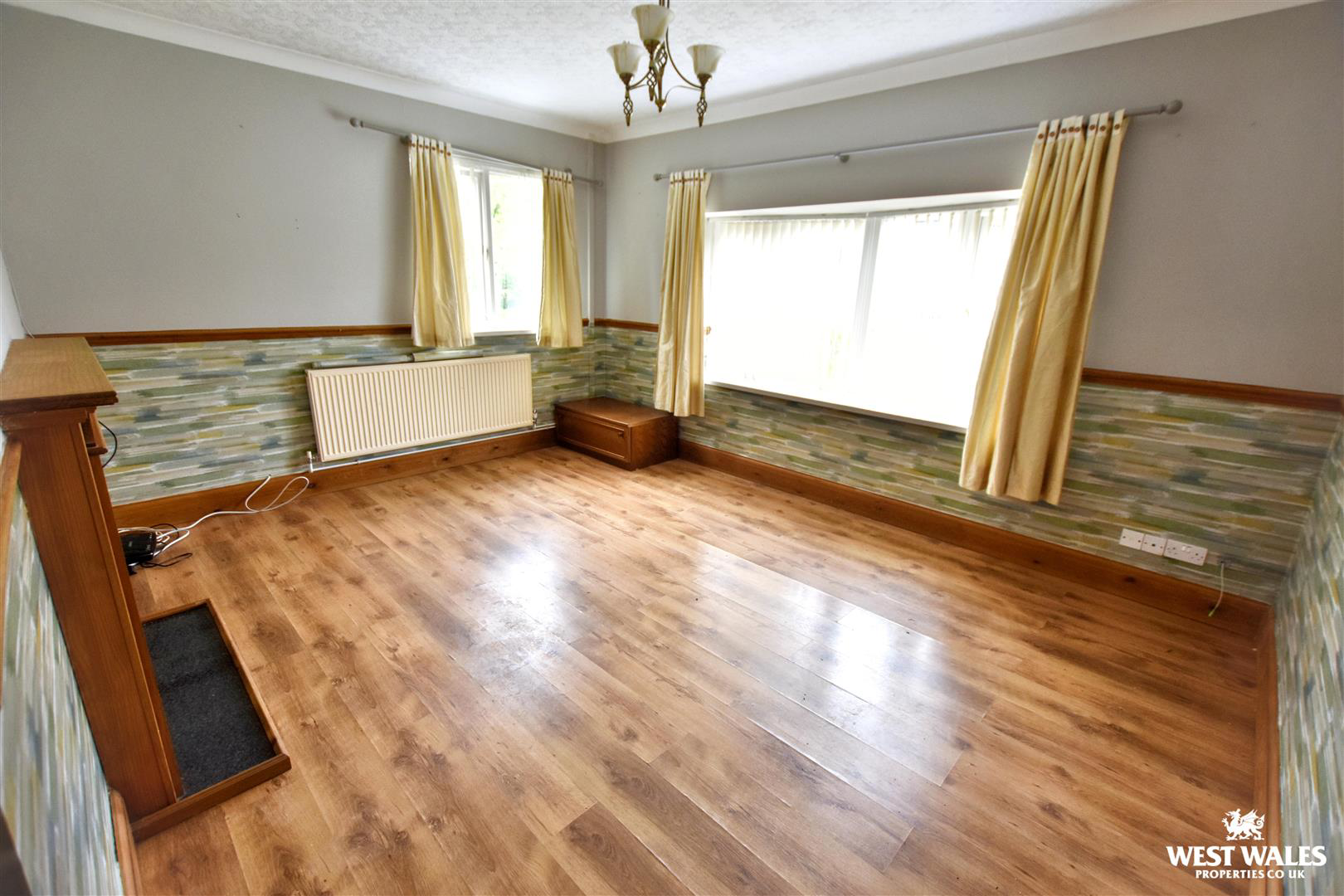 Brickhurst Close, Johnston, Haverfordwest, photo 3
