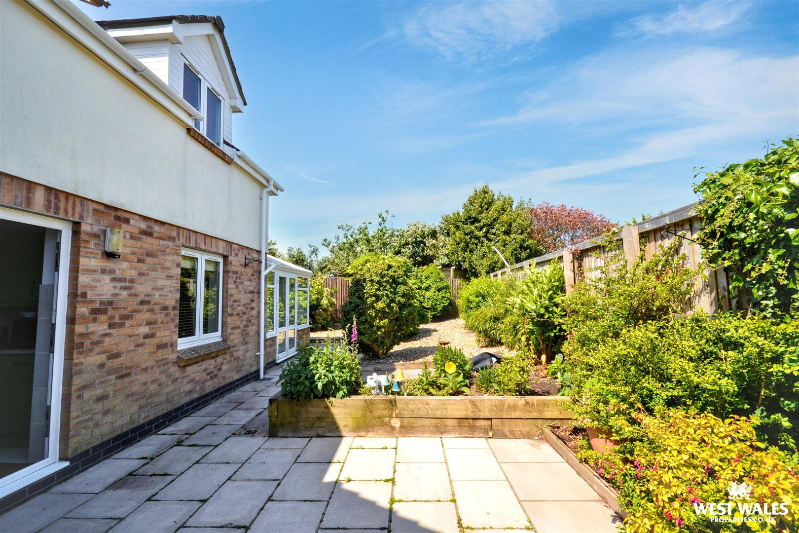 Skomer Drive, Milford Haven, photo 14