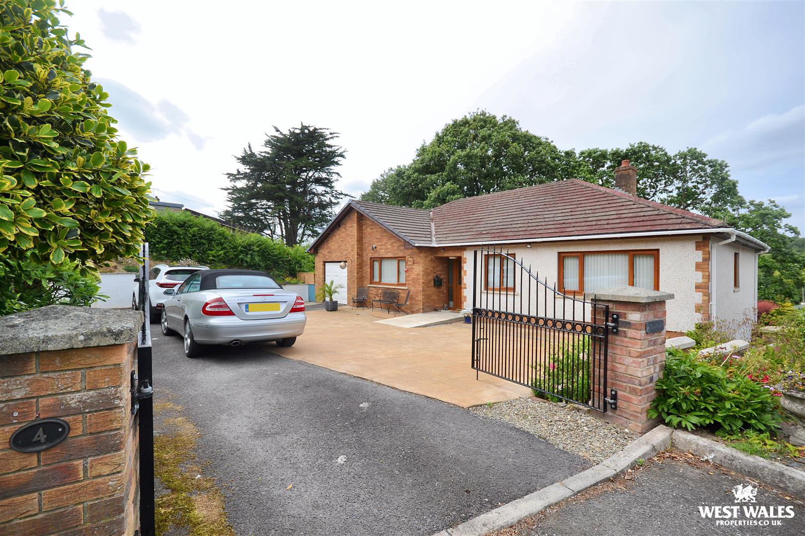 St. Dogmaels Road, Cardigan, photo 26