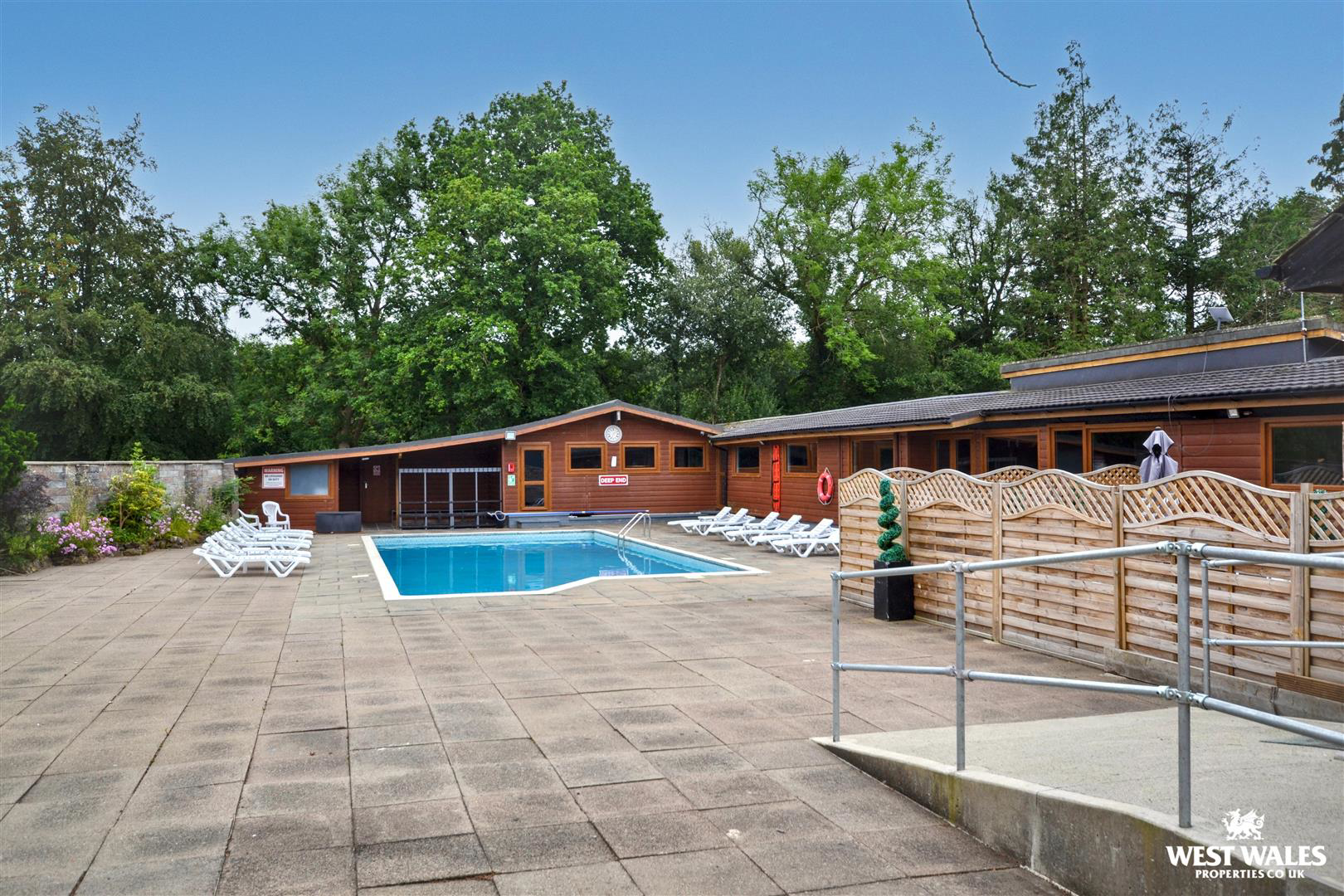 Penlan Holiday Lodge, Penlan Holiday Park, Cenarth, photo 13