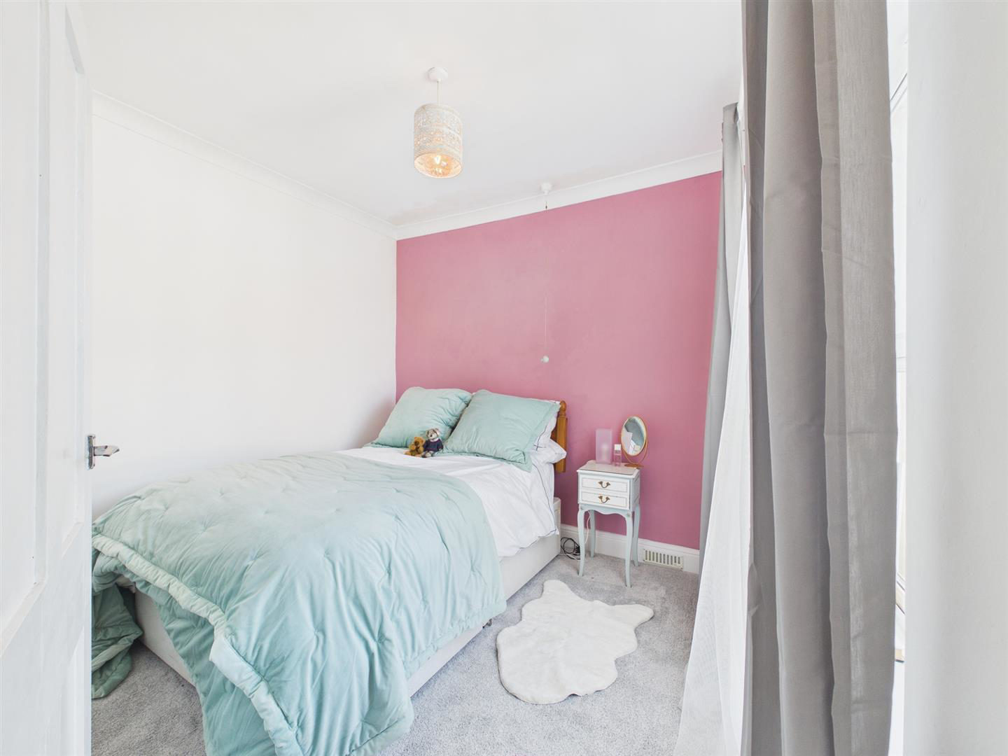 Llannon Road, Pontyberem, Llanelli, photo 16