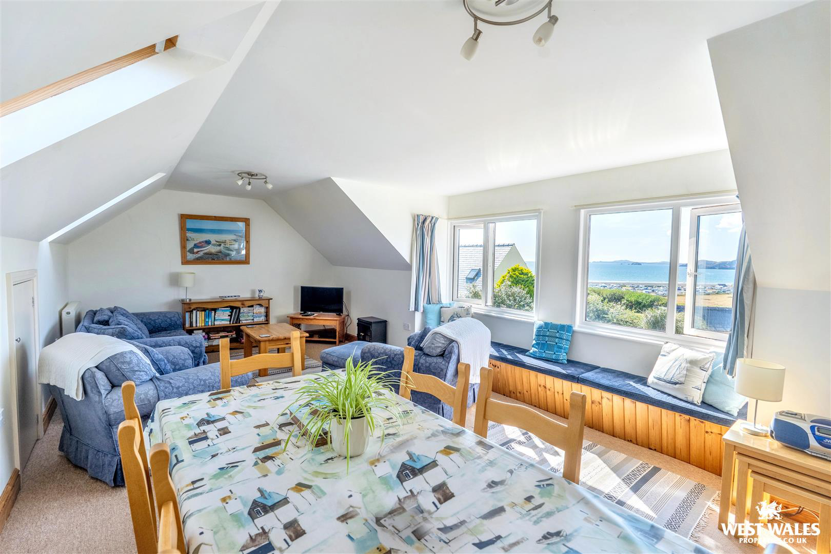 Wood Village, Newgale, photo 7