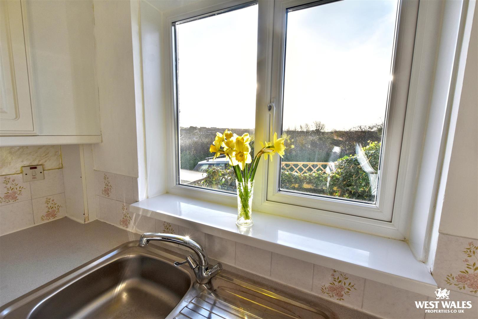 Burgage Green Close, St. Ishmaels, Haverfordwest, photo 7