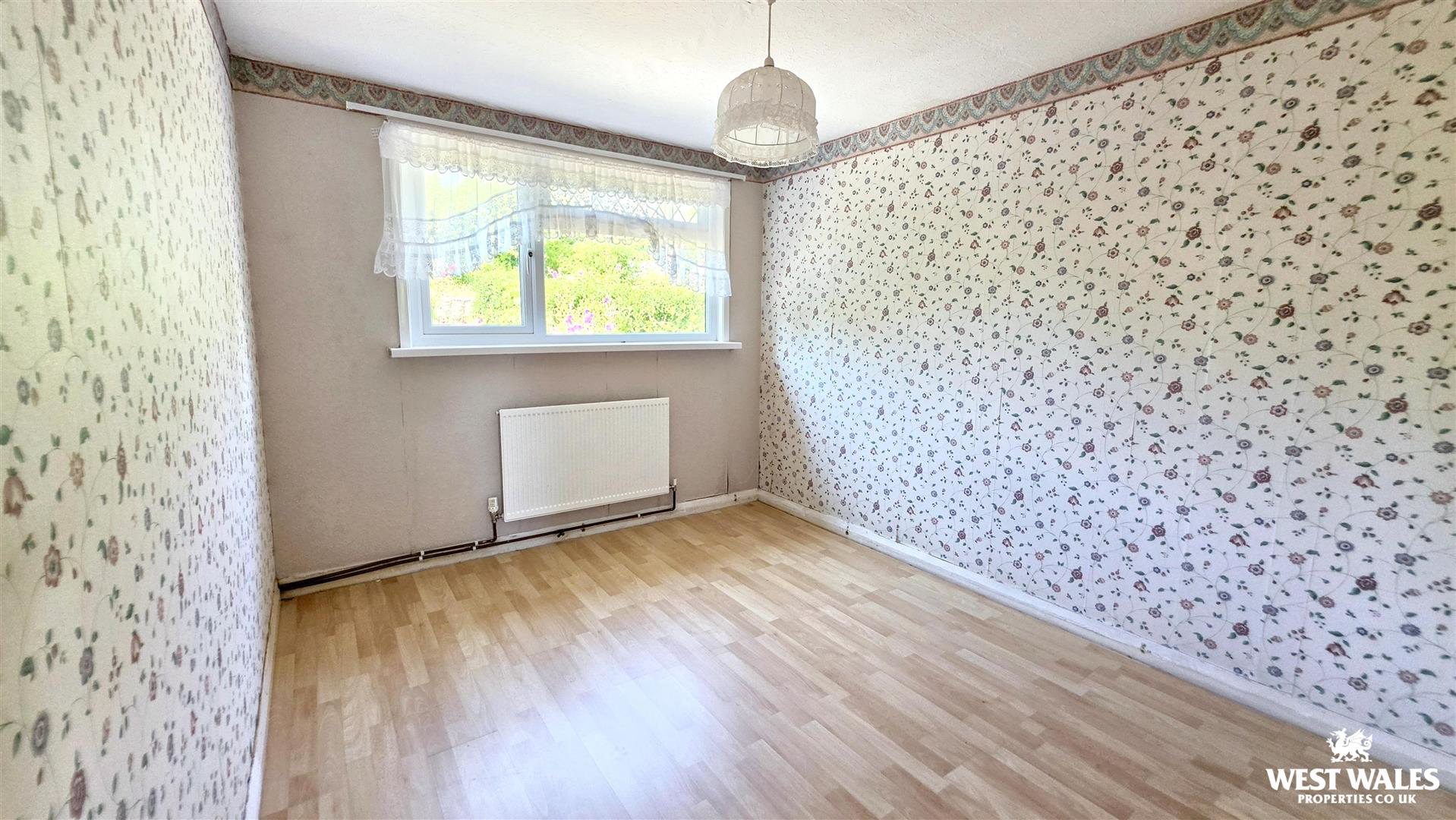 Milton Crescent, Milford Haven, photo 14