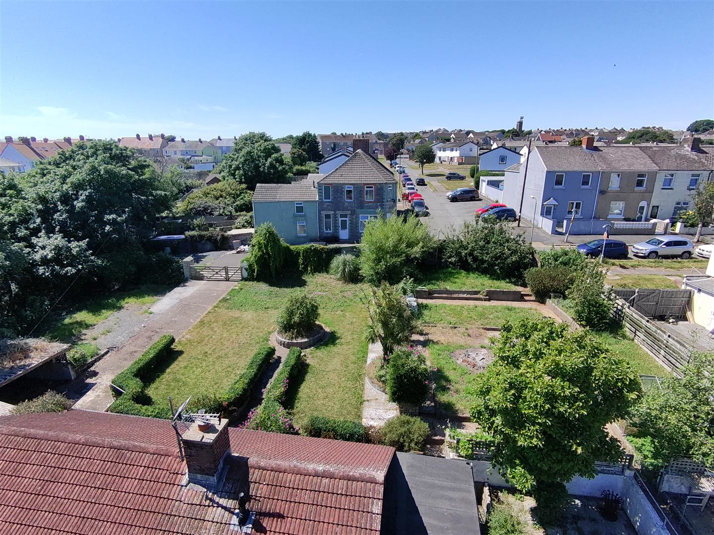 Milton Crescent, Milford Haven, photo 31