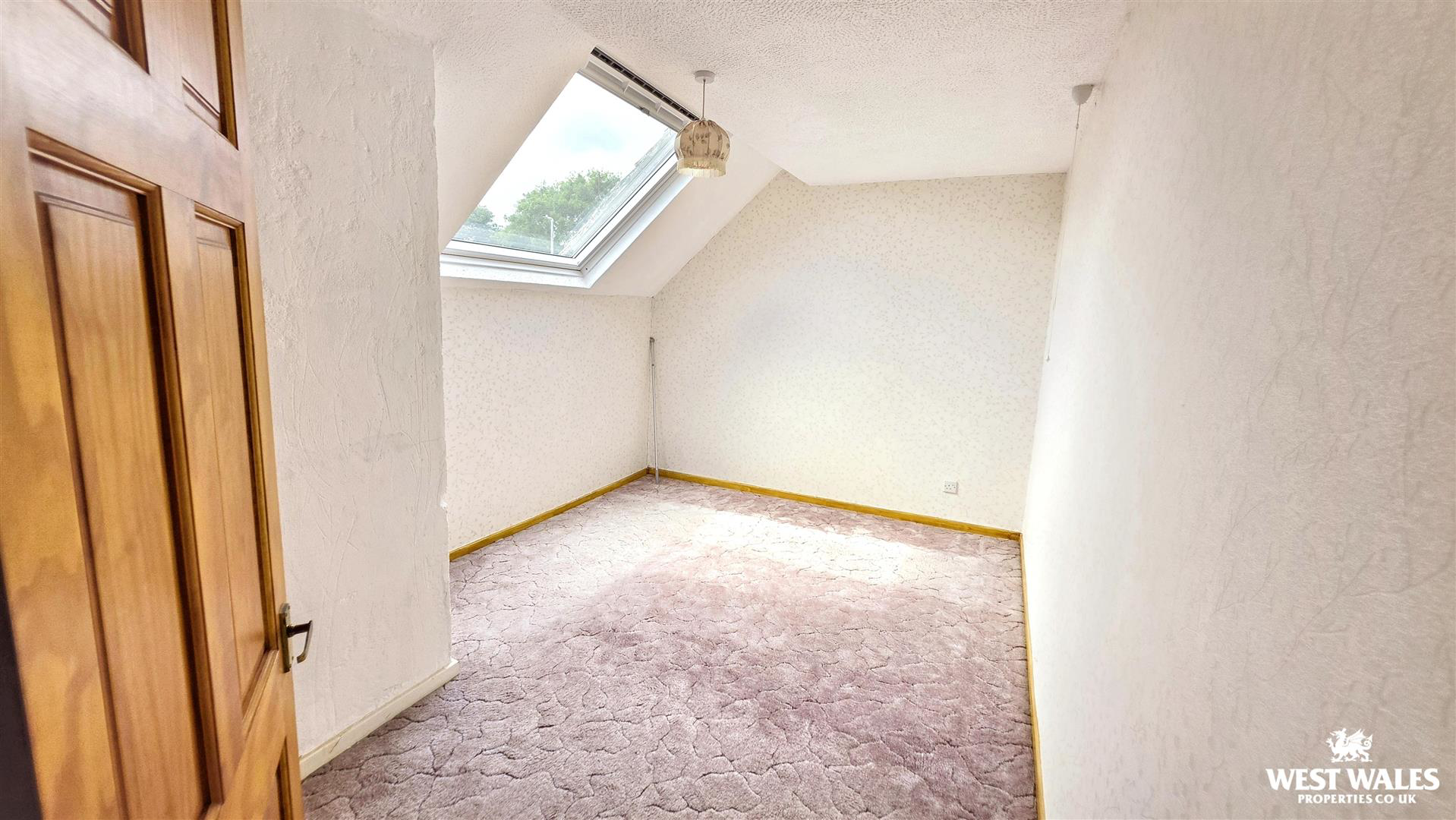 Burgage Green Close, St. Ishmaels, Haverfordwest, photo 18