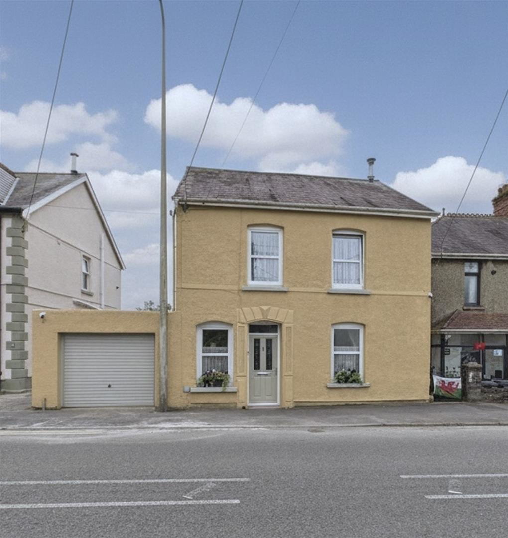 Gwscwm Road, Pembrey, photo 27