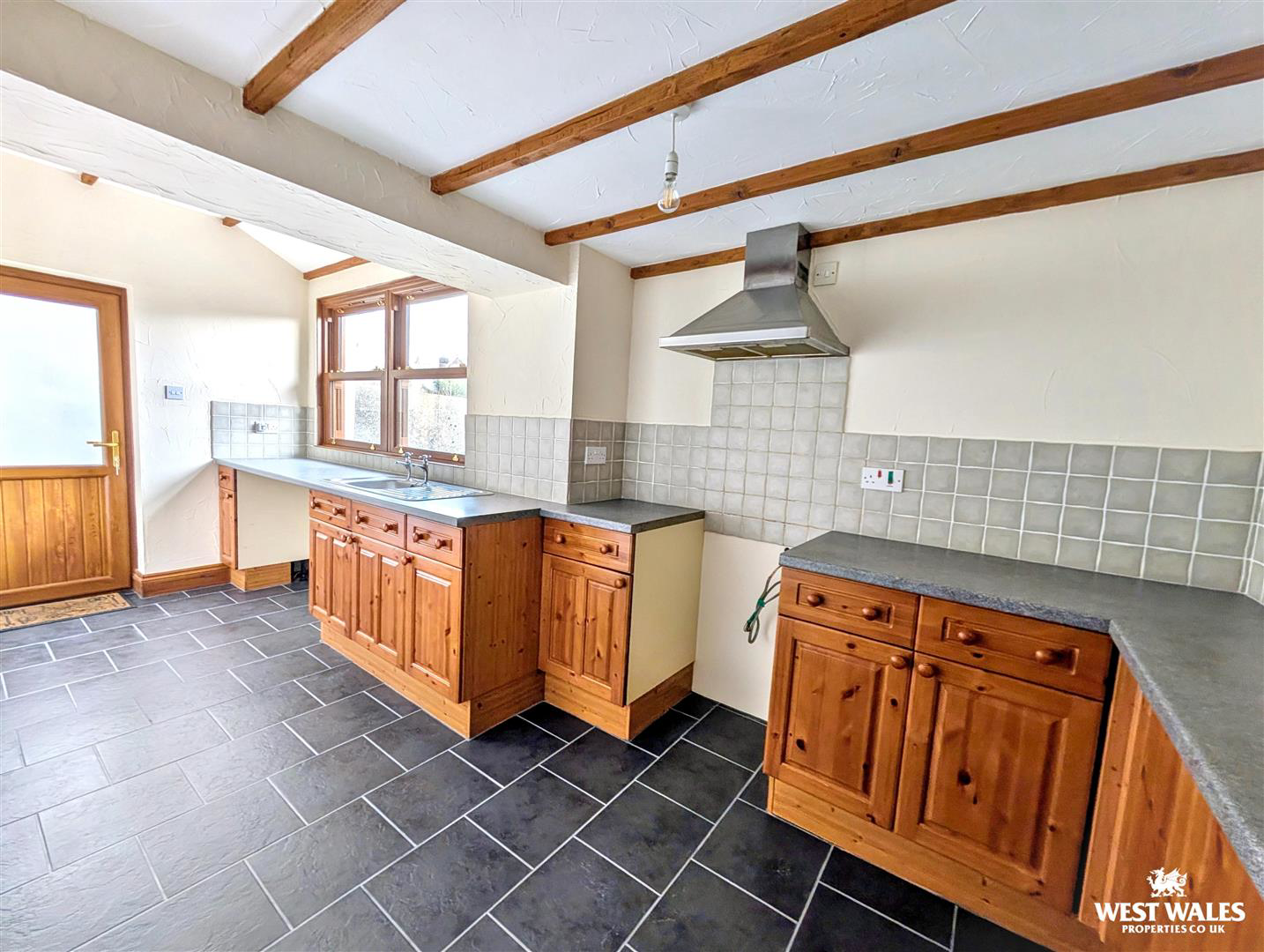 Llanfihangel-Ar-Arth, Pencader, photo 12