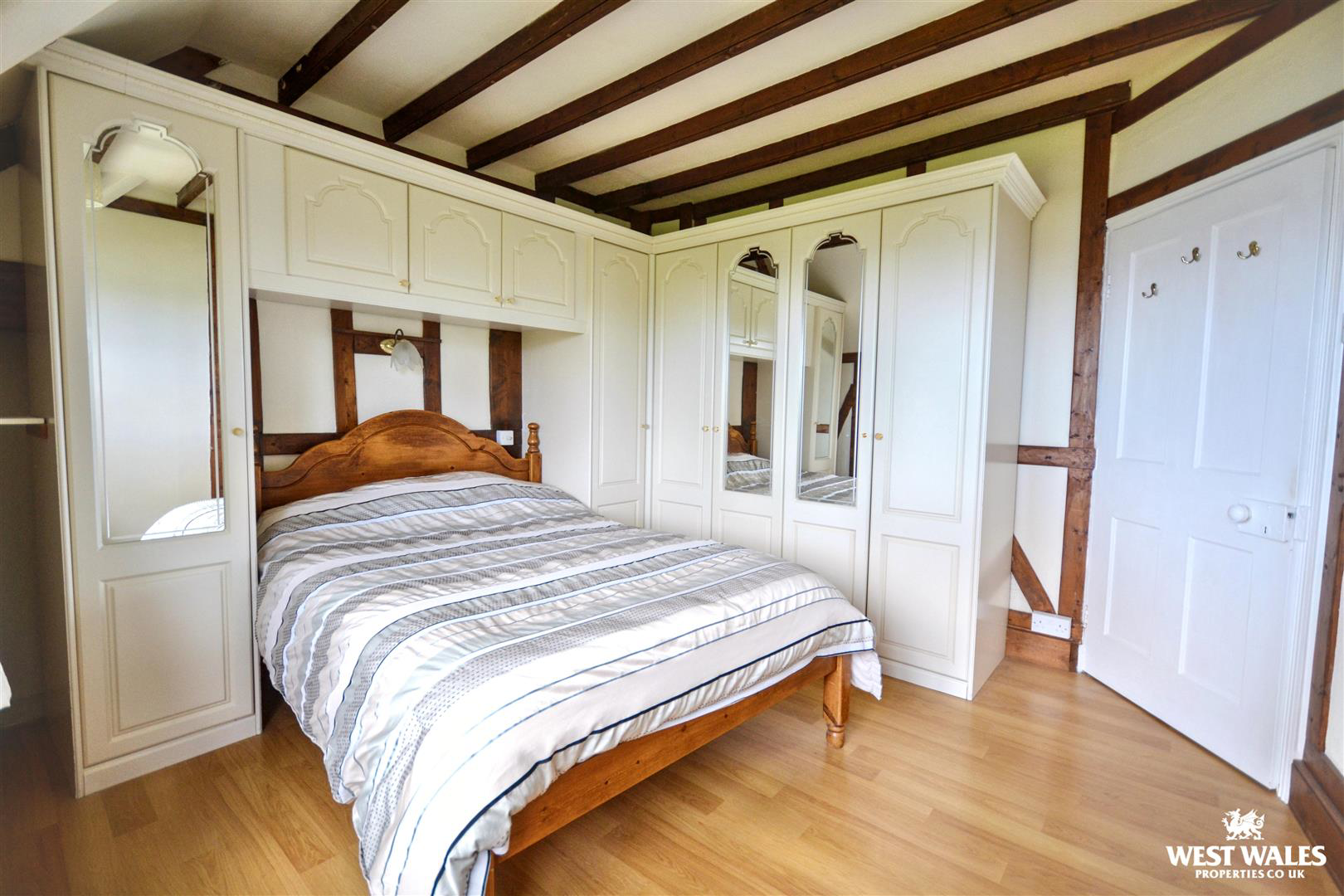 New Hill Villas, Goodwick, photo 10