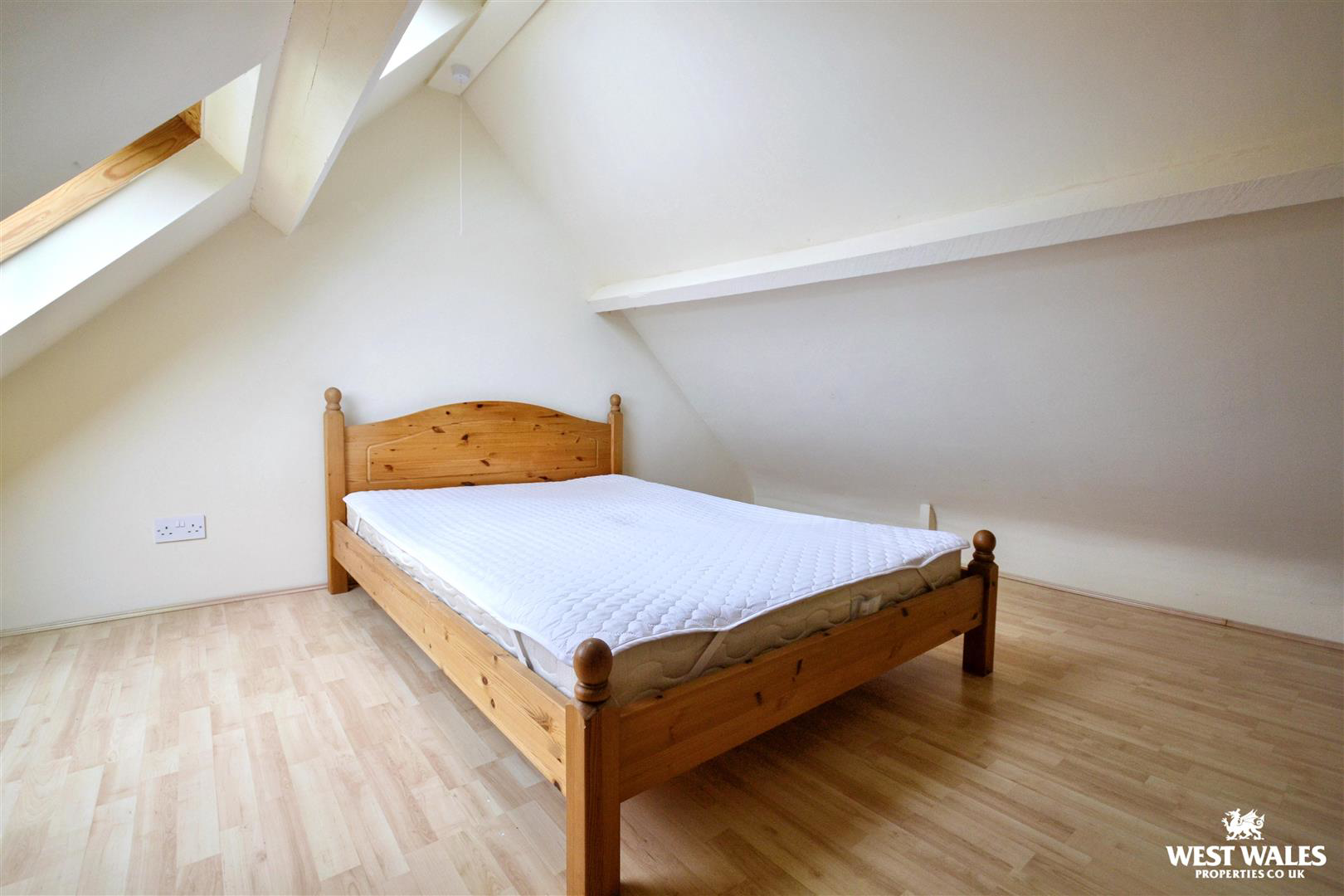 New Hill Villas, Goodwick, photo 25