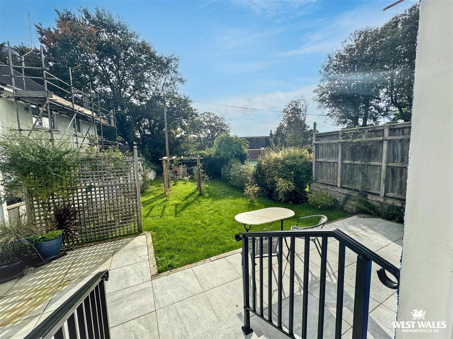 Manor Crescent, Manorbier, Tenby, photo 3