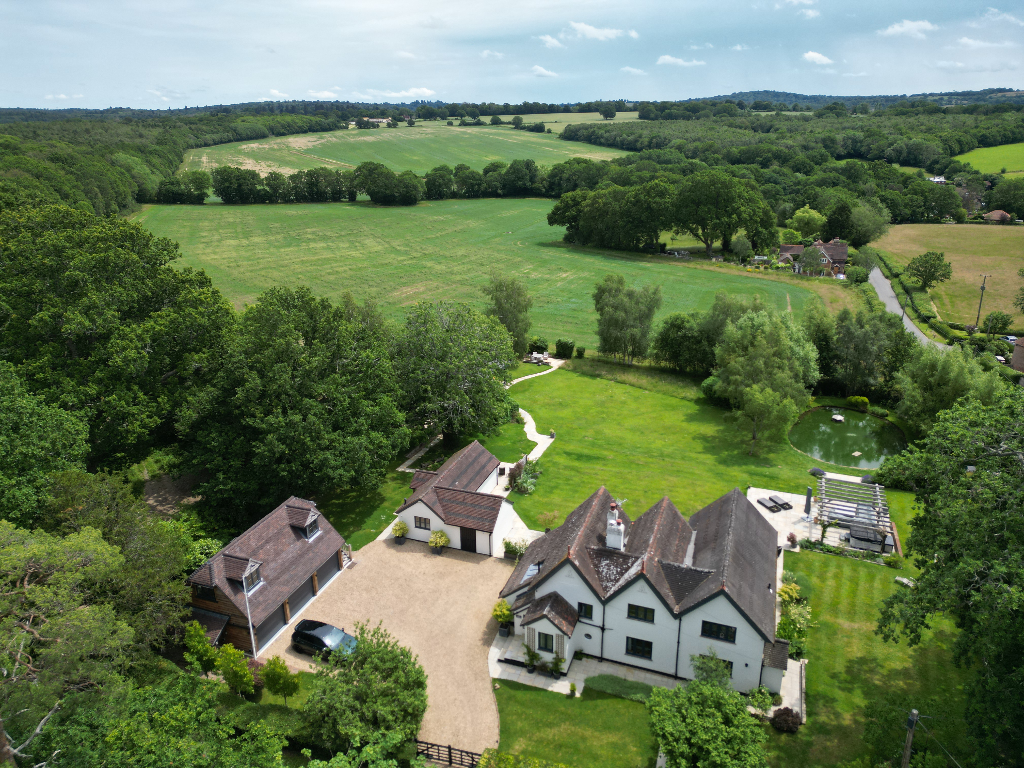 Drone-Rose-Cottage