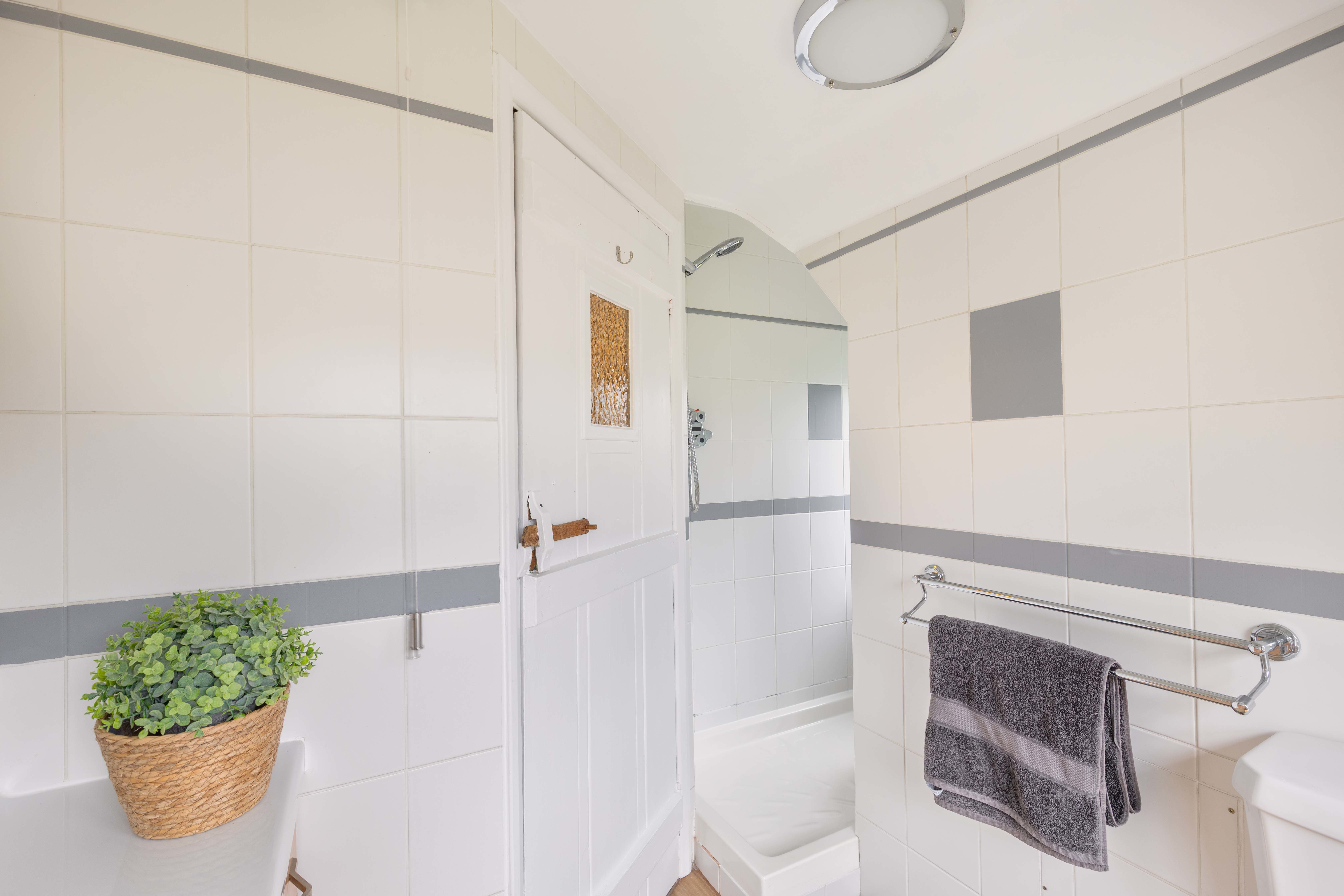 141 St. Leonards Street, West Malling, ME19, photo 17