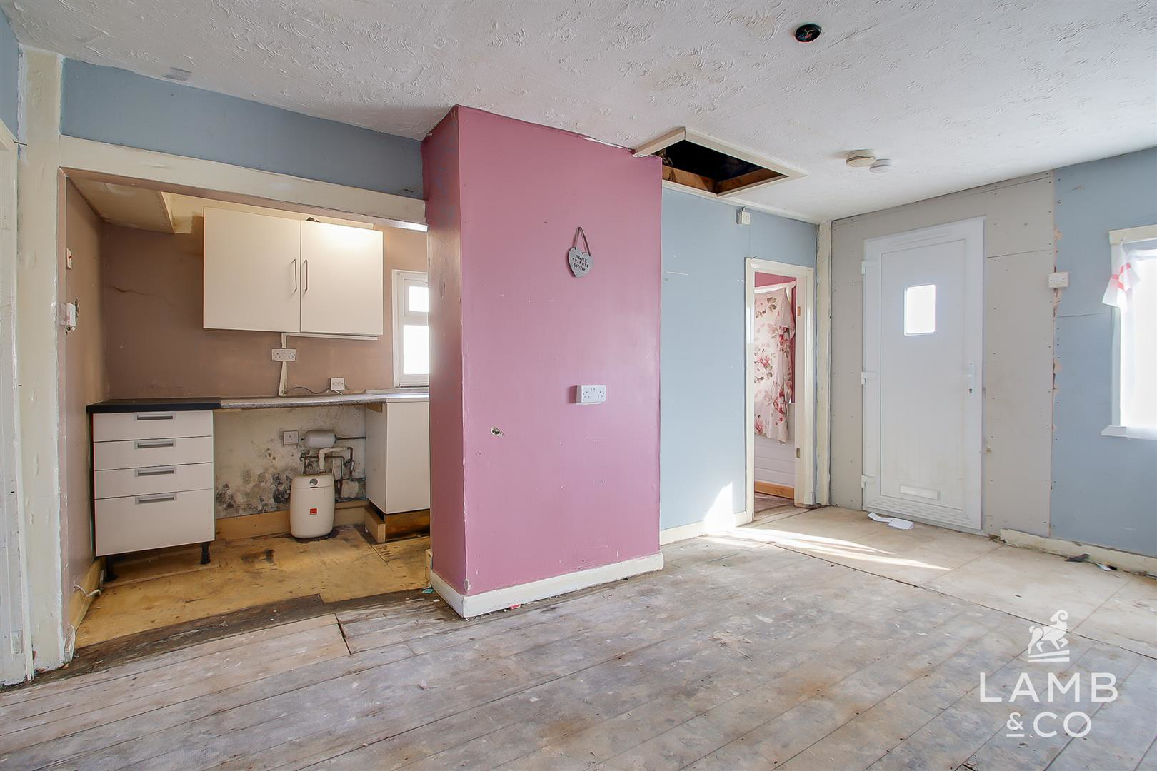Austin Avenue, Jaywick, Clacton-On-Sea, photo 5