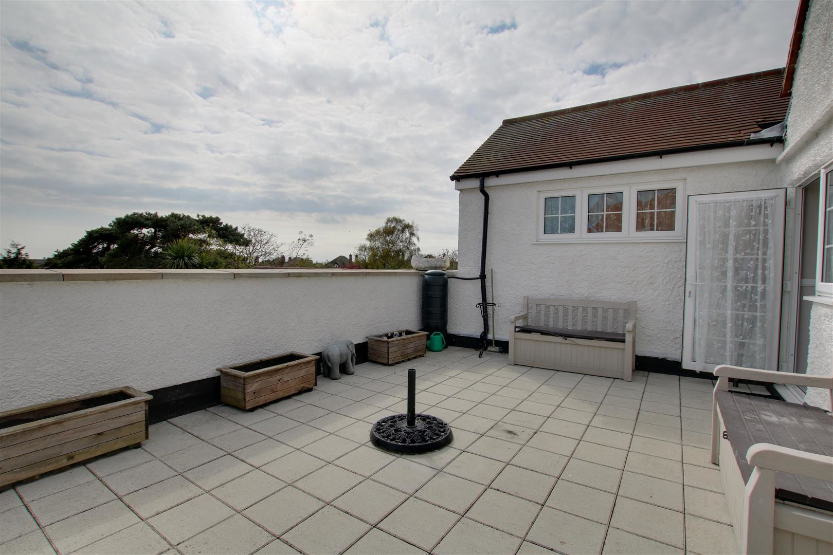 Kings Road, Clacton-on-Sea, photo 30