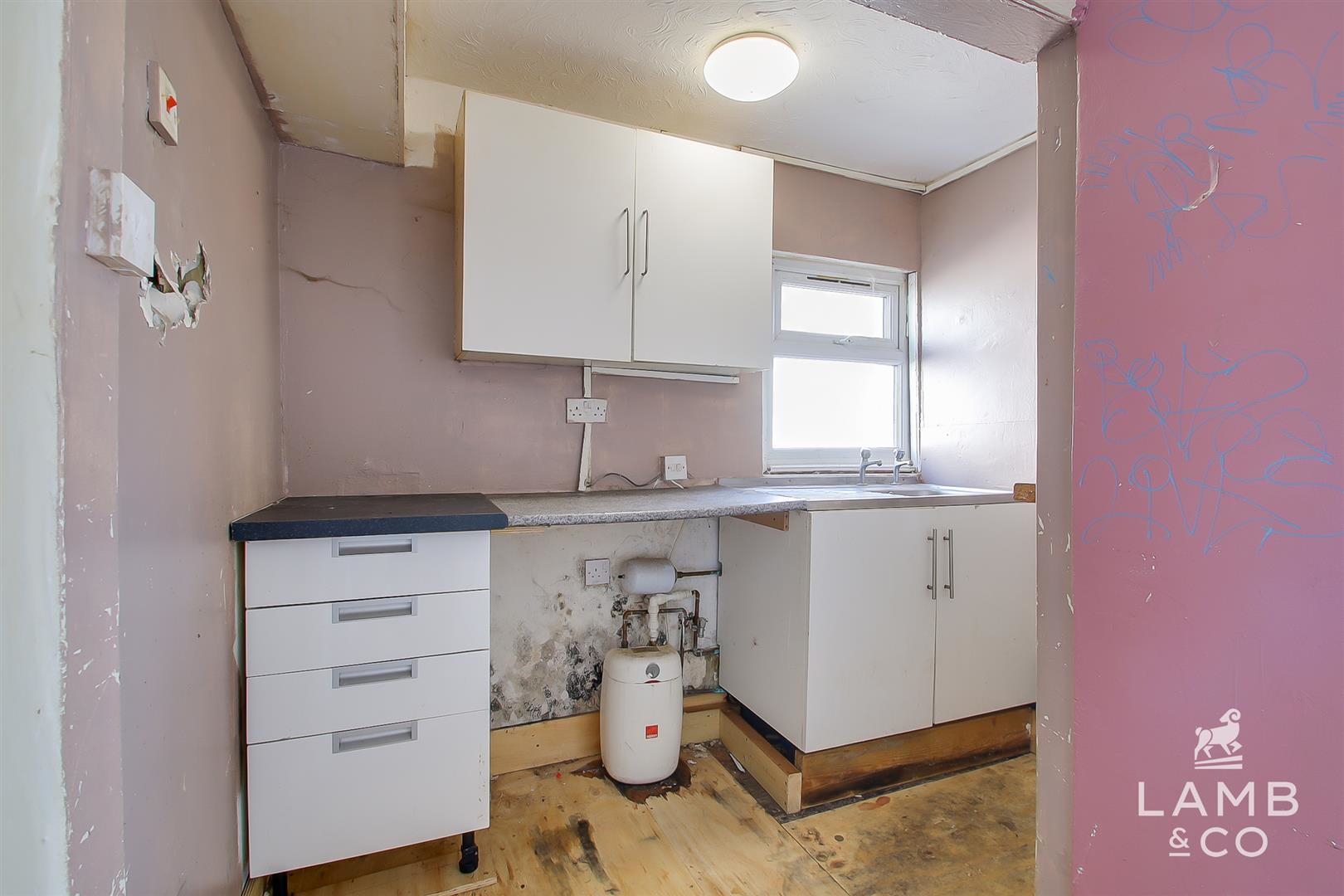 Austin Avenue, Jaywick, Clacton-On-Sea, photo 4
