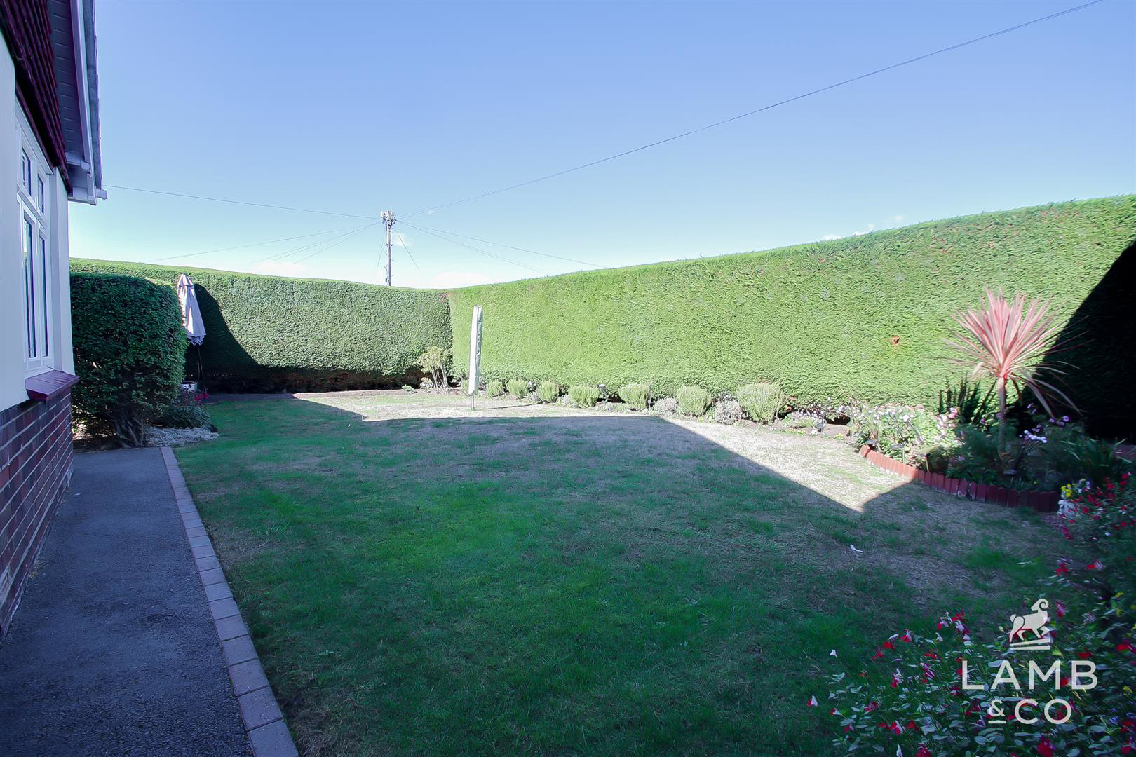 Park Way, Clacton-On-Sea, photo 18