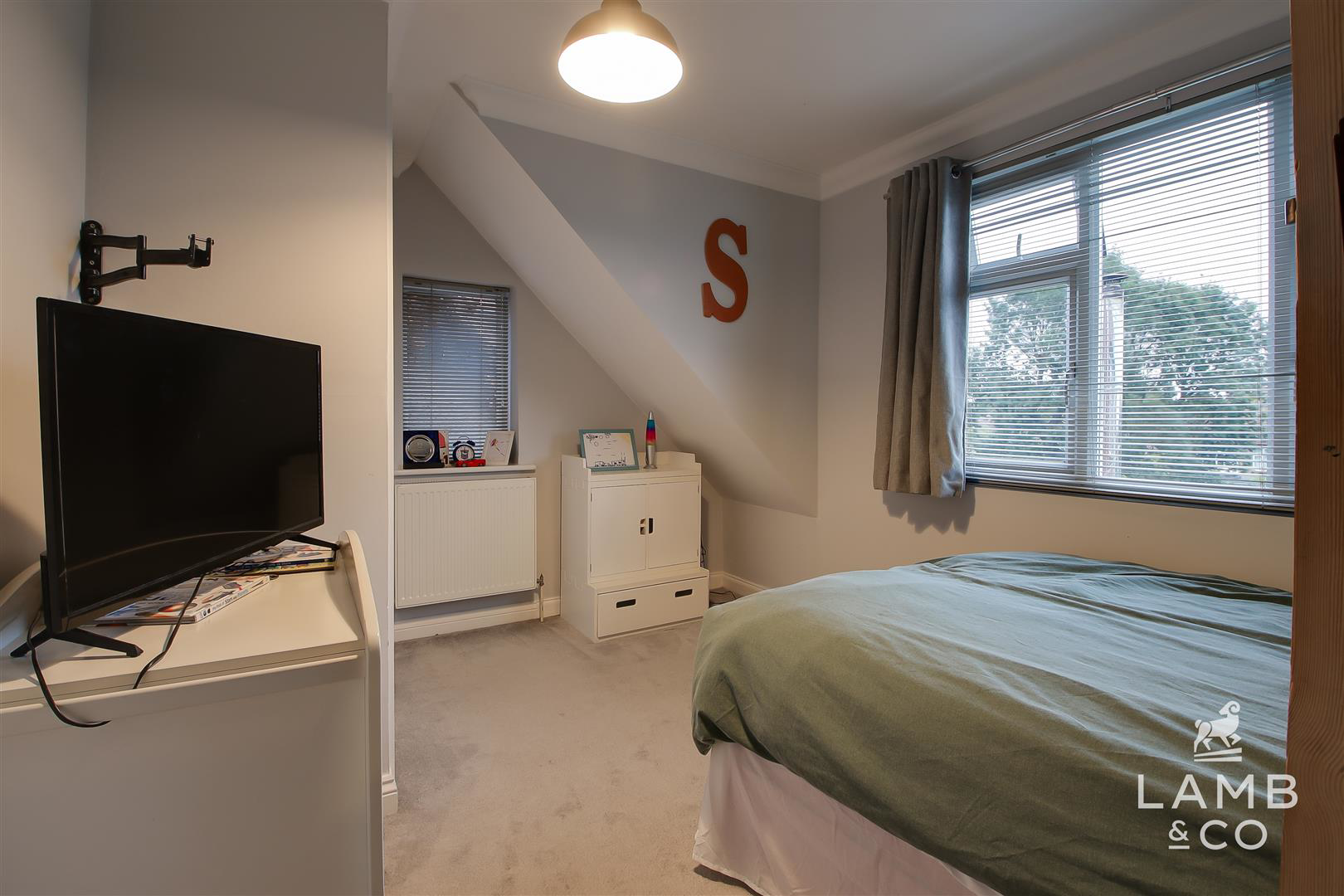 Clarendon Park, East Clacton, photo 12