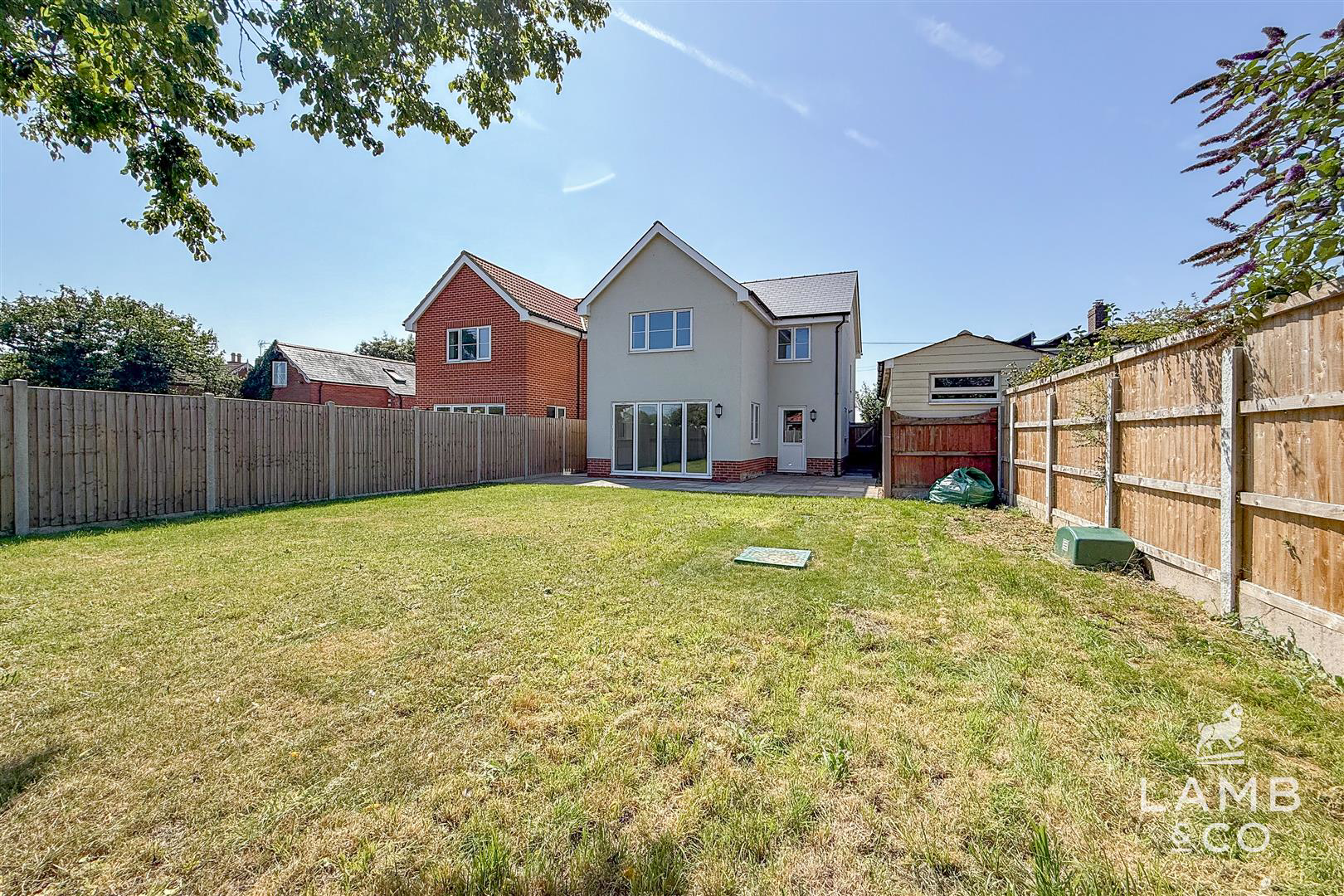 Mae Tree, Colchester Road, Thorpe-Le-Soken, photo 23