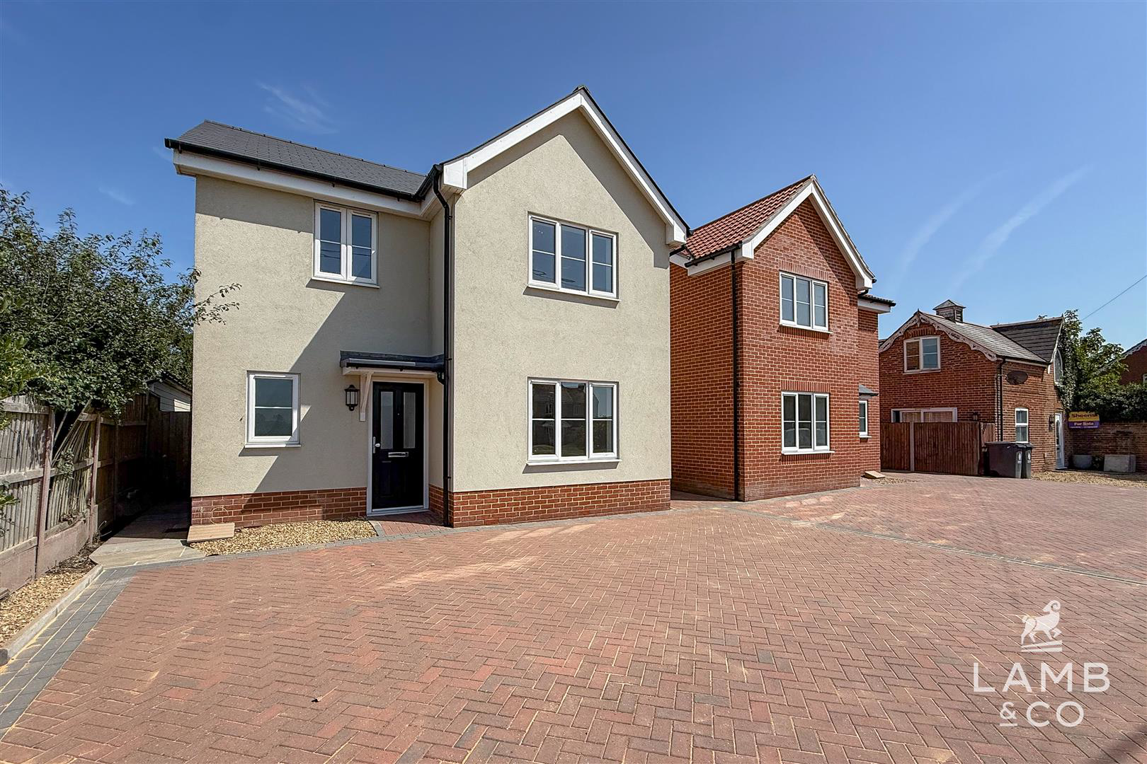 Mae Tree, Colchester Road, Thorpe-Le-Soken, photo 26