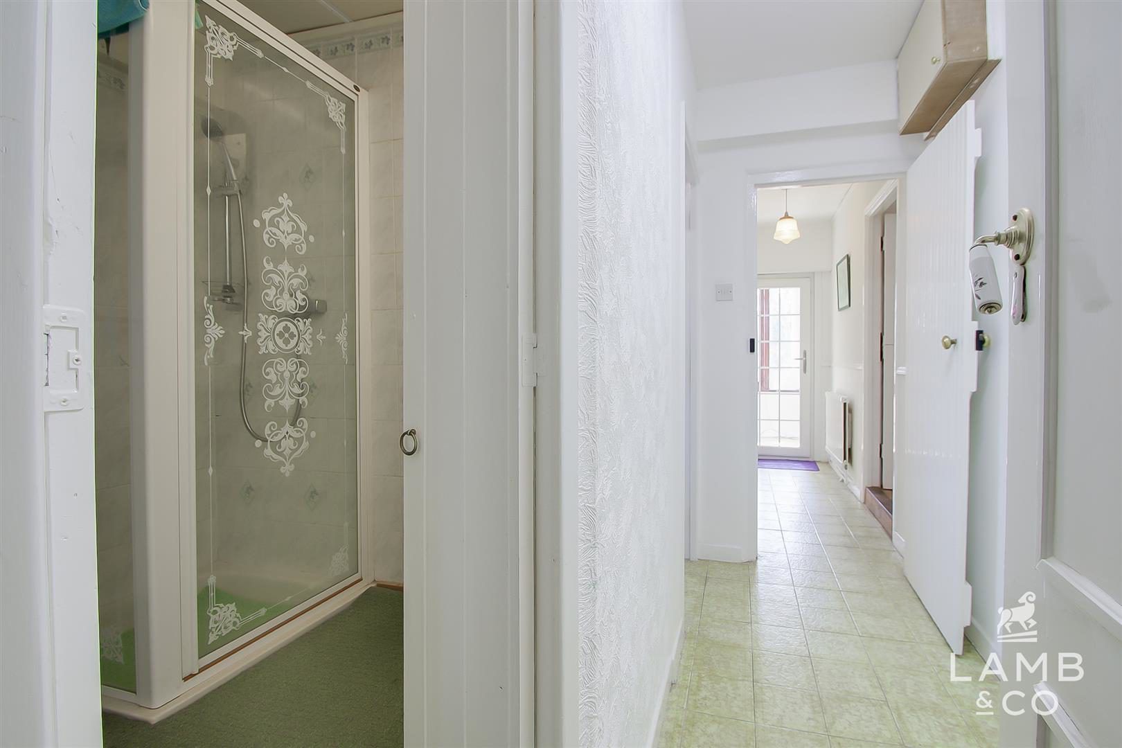 Photo 17
