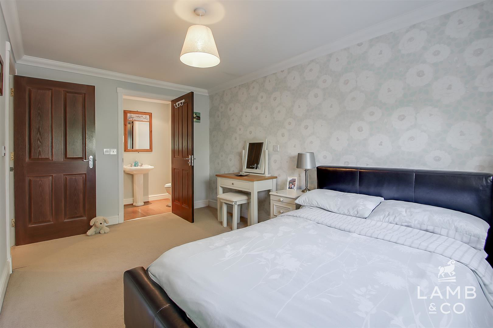 Walton Road, Kirby-Le-Soken, Frinton-On-Sea, photo 24