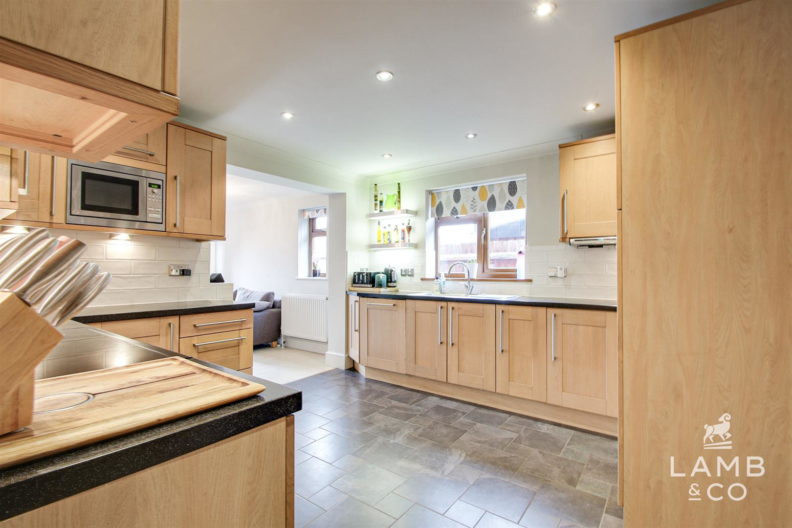 Dumont Avenue, Point Clear, St. Osyth, photo 9