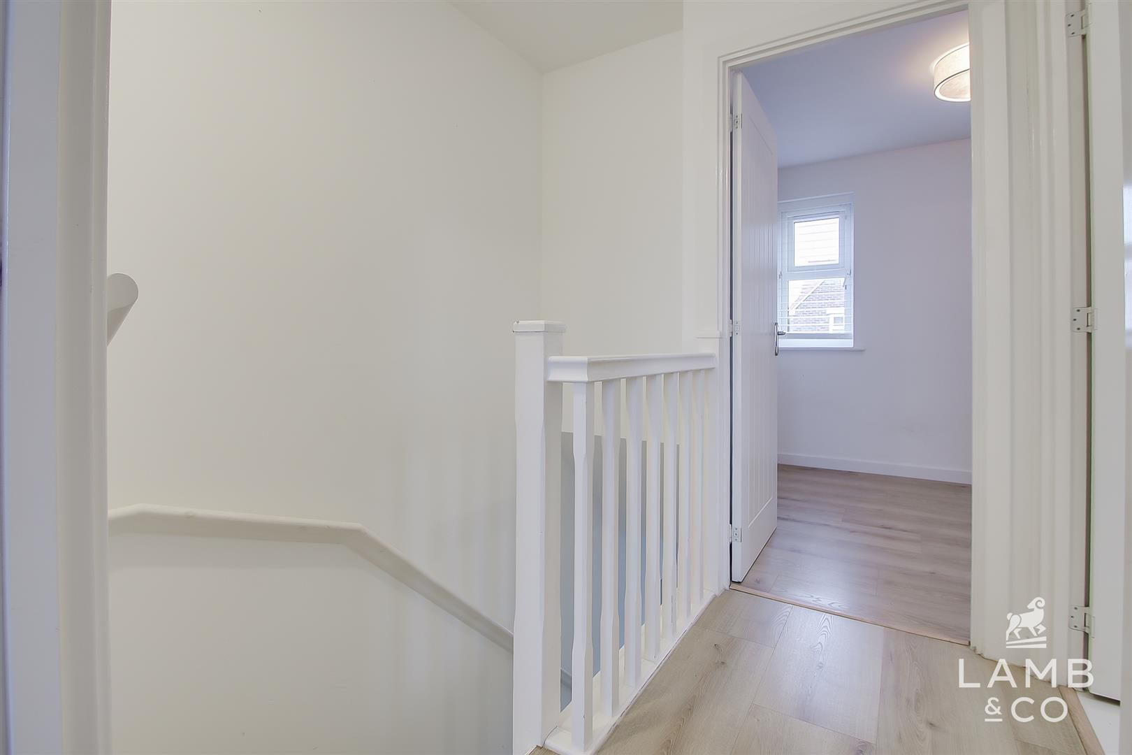 Pebble Drive, Clacton-On-Sea, photo 8