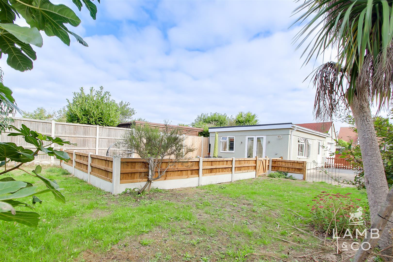 Jaywick Lane, Clacton-On-Sea, photo 21