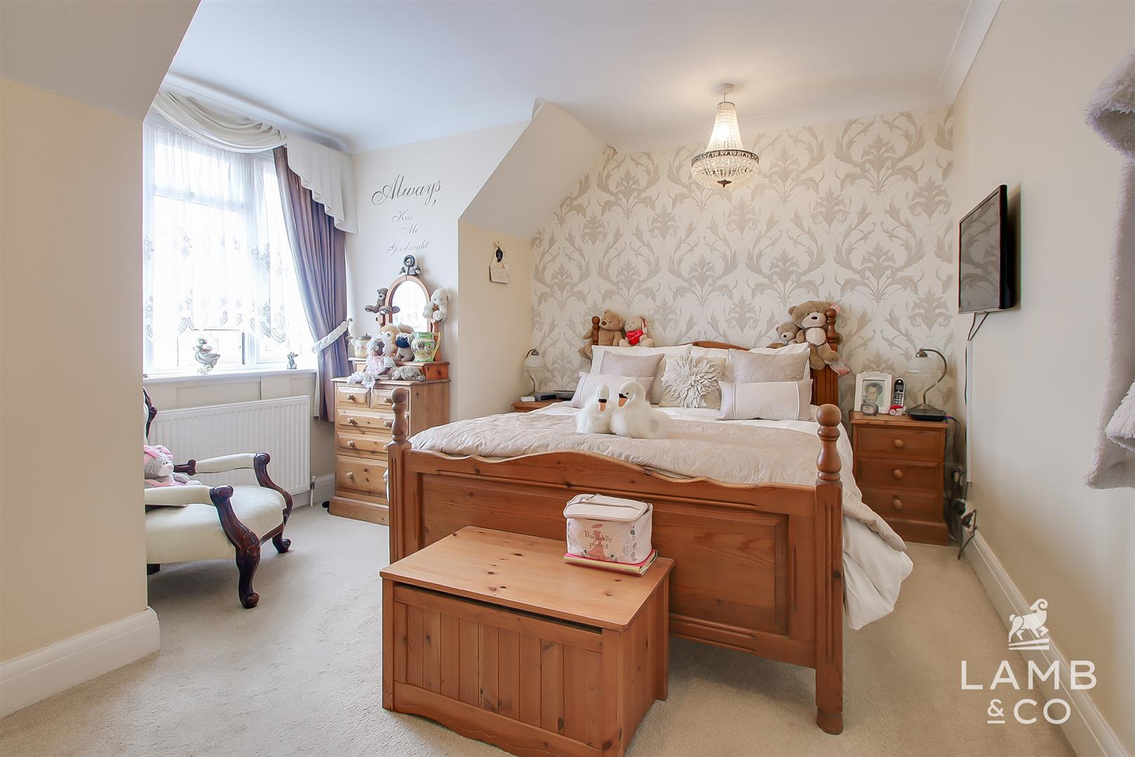 Jaywick Lane, Clacton-On-Sea, photo 11