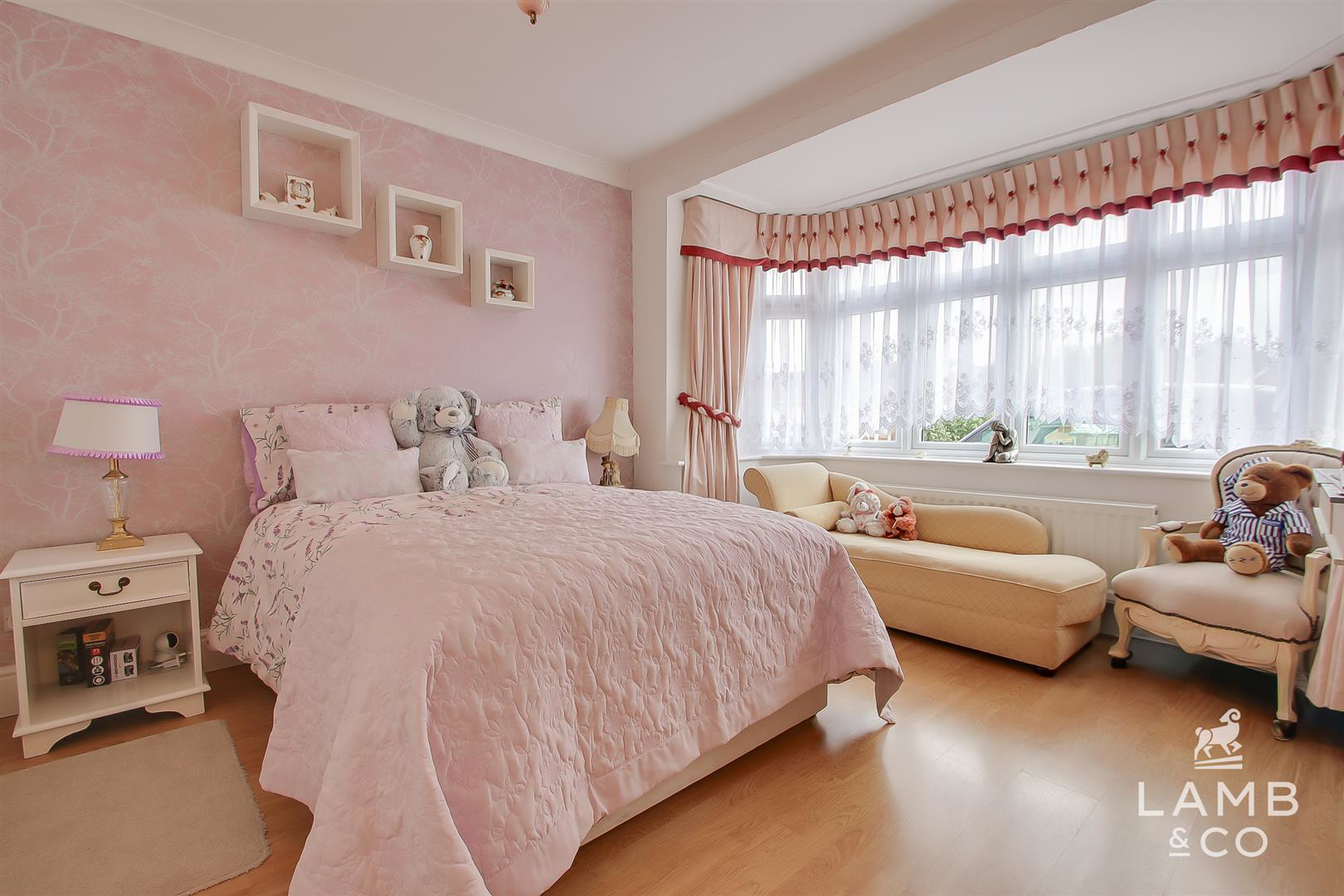 Jaywick Lane, Clacton-On-Sea, photo 13