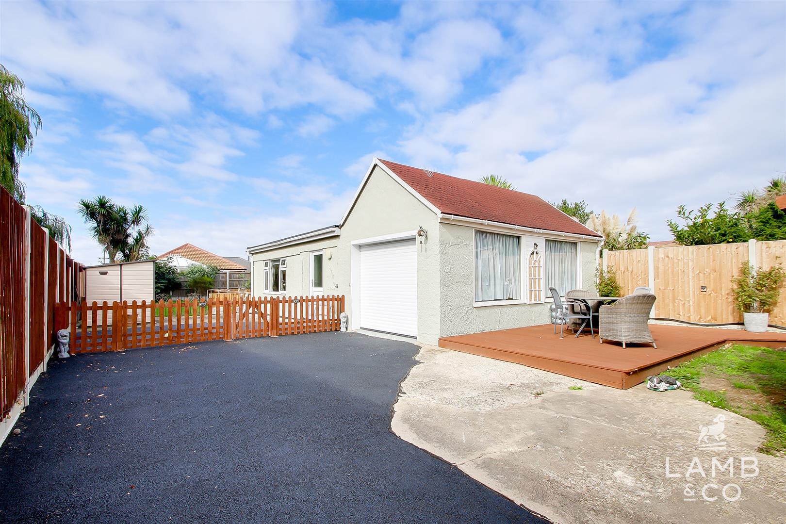 Jaywick Lane, Clacton-On-Sea, photo 31