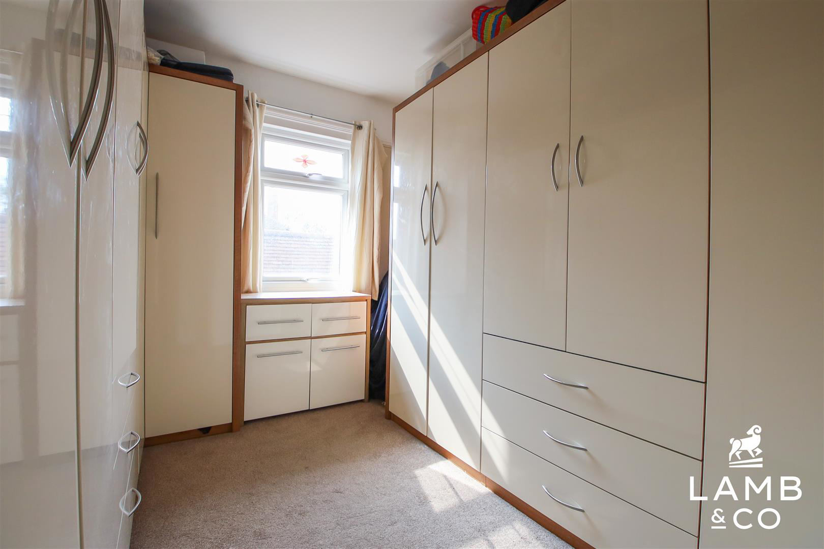 Albany Gardens West, Clacton-On-Sea, photo 22