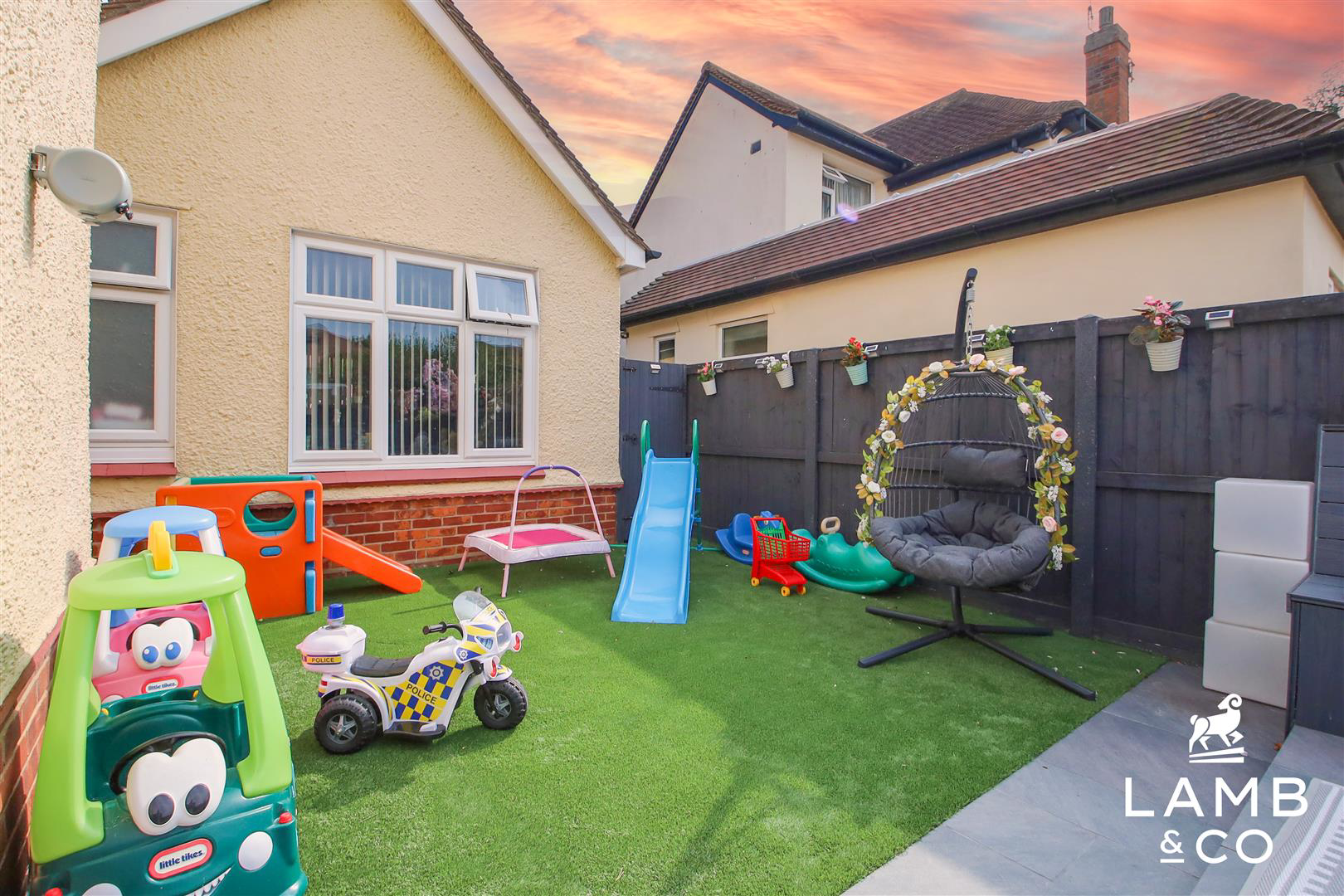 Albany Gardens West, Clacton-On-Sea, photo 27