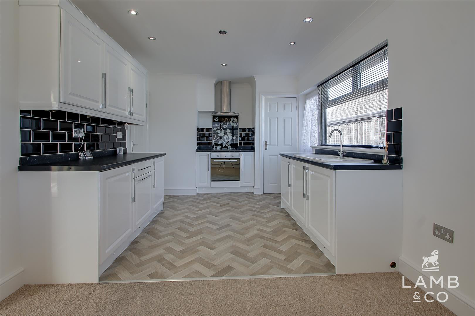 Briarwood Avenue, Holland-On-Sea, photo 2