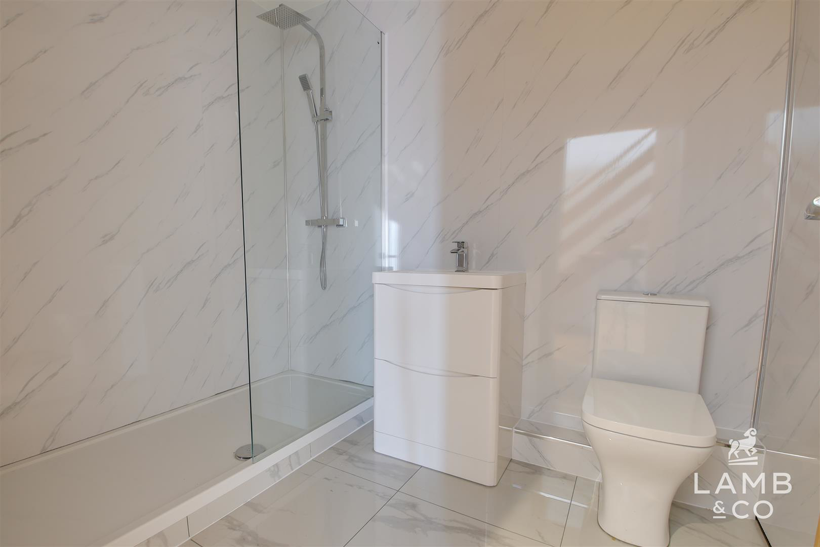 Beacon Heights, St. Osyth, Clacton-On-Sea, photo 17