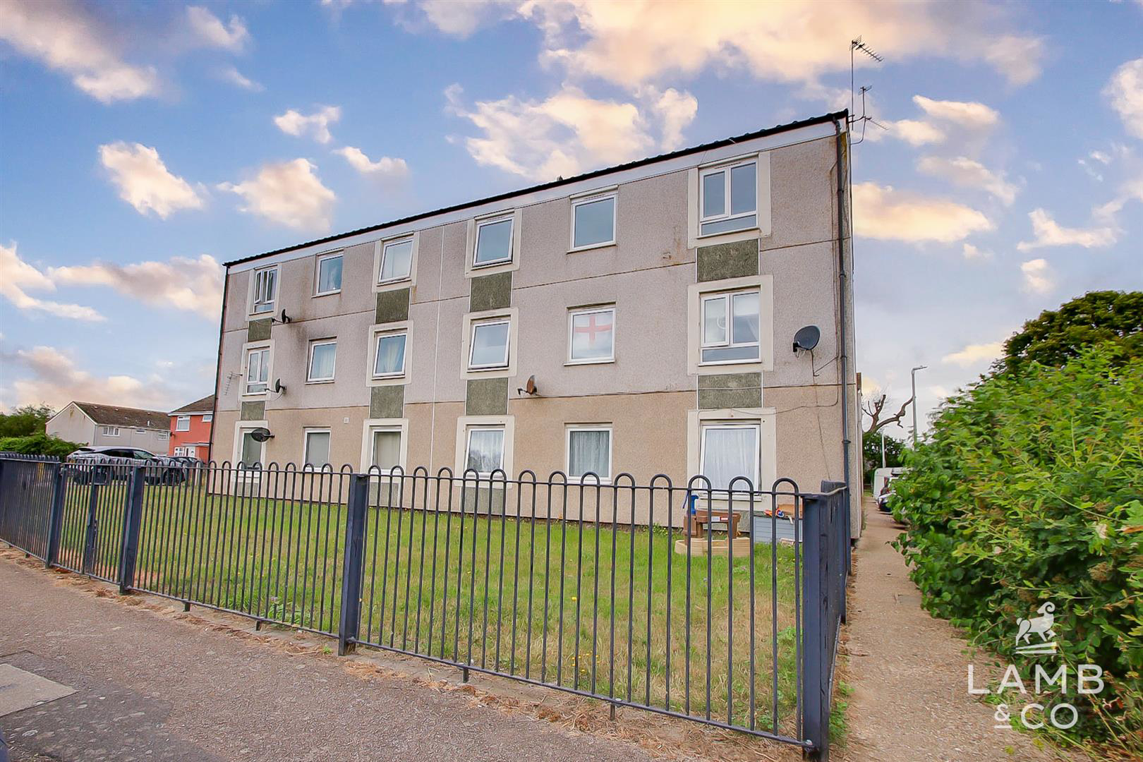 Nayland Drive, Clacton-On-Sea