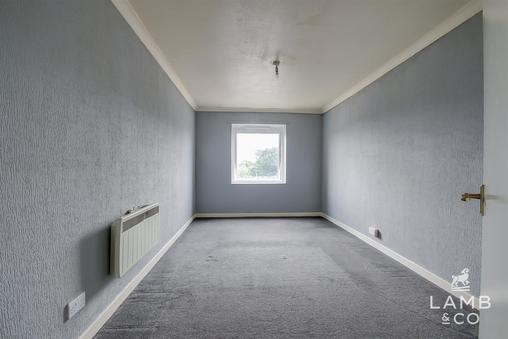 Nayland Drive, Clacton-On-Sea, photo 4