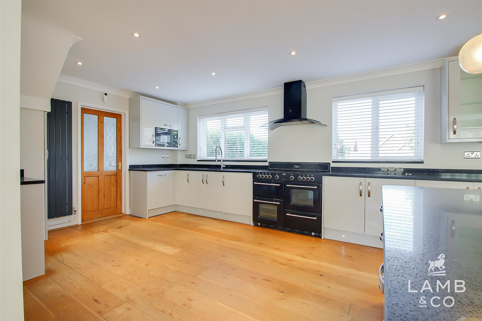 New Thorpe Avenue, Thorpe-Le-Soken, photo 8