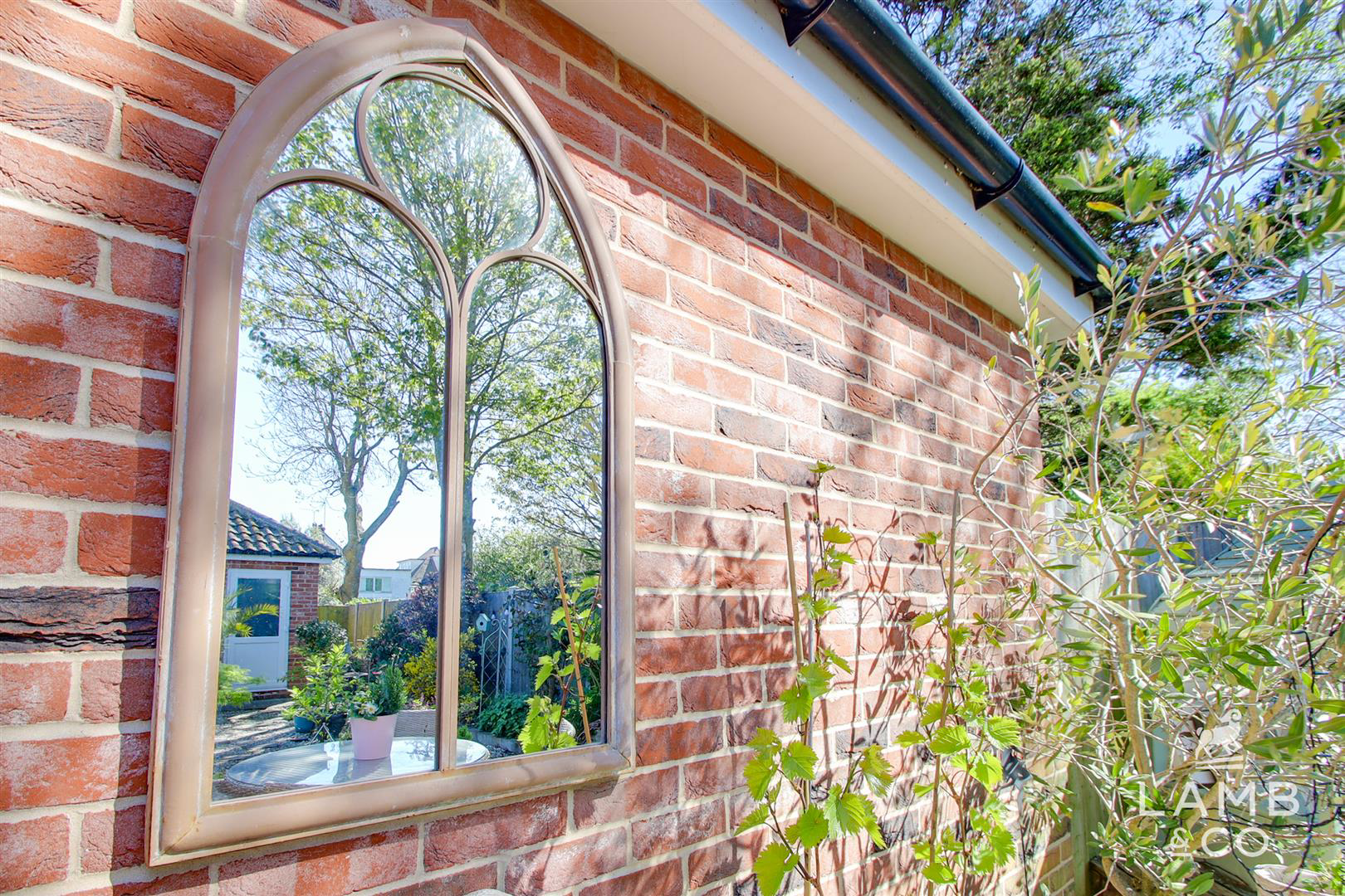 Fronks Gardens, Harwich, photo 15