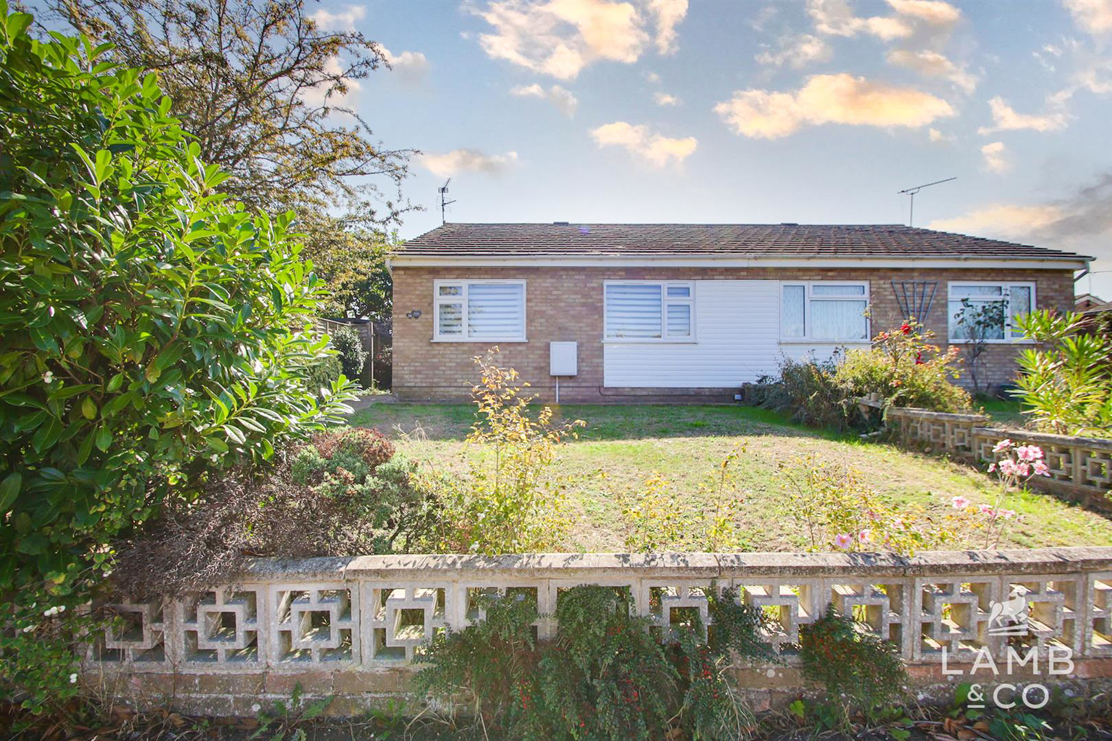 Oxenford Close