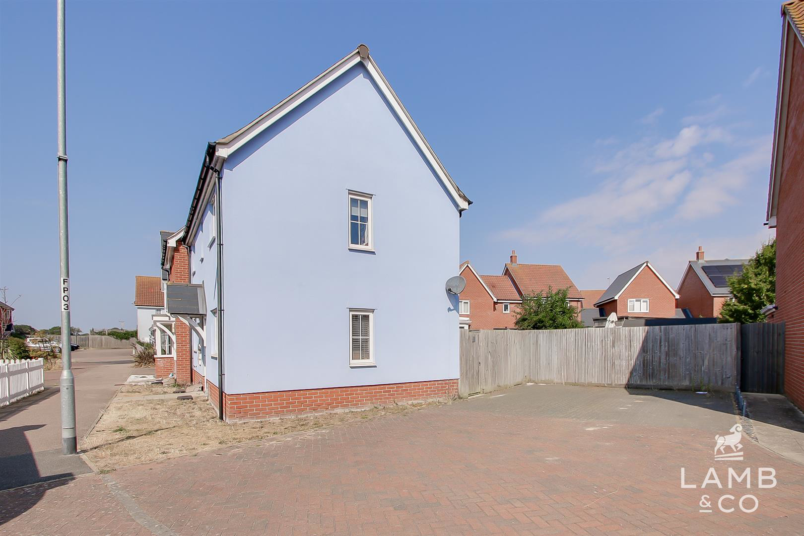 Legerton Drive, Clacton-On-Sea, photo 2