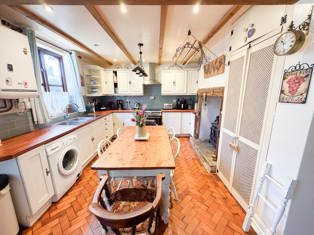 Adams Valley, Uttoxeter Road, Tean, photo 2
