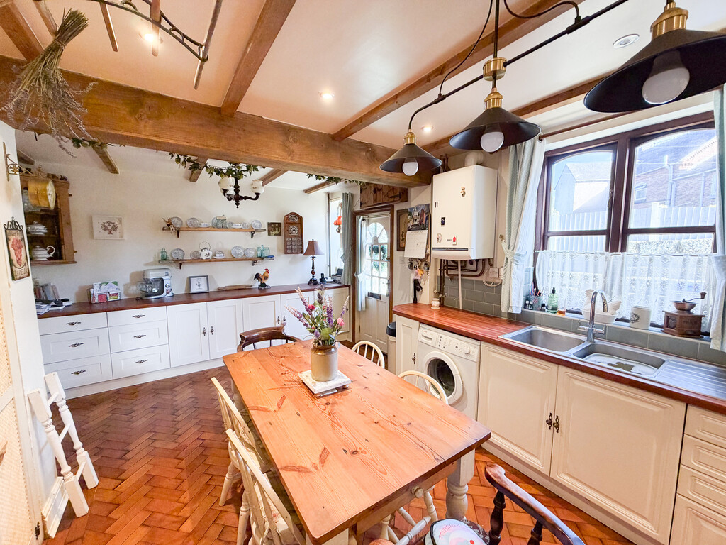 Adams Valley, Uttoxeter Road, Tean, photo 4