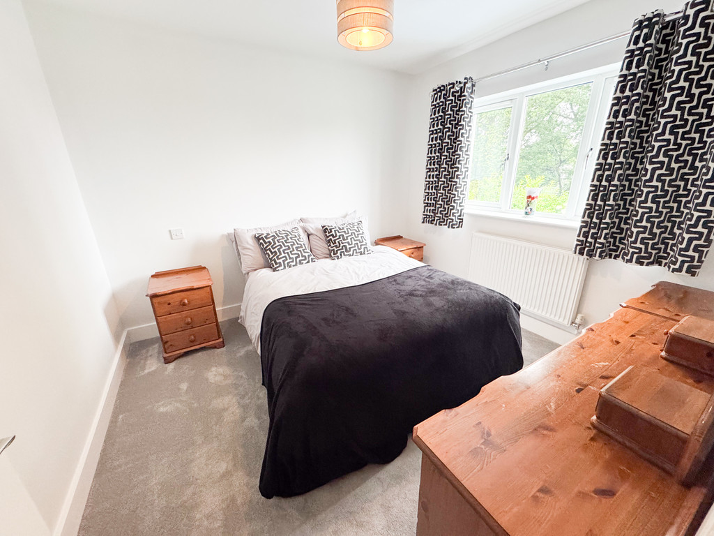 Blacklake Drive, Meir Heath, Stoke-on-Trent, photo 21