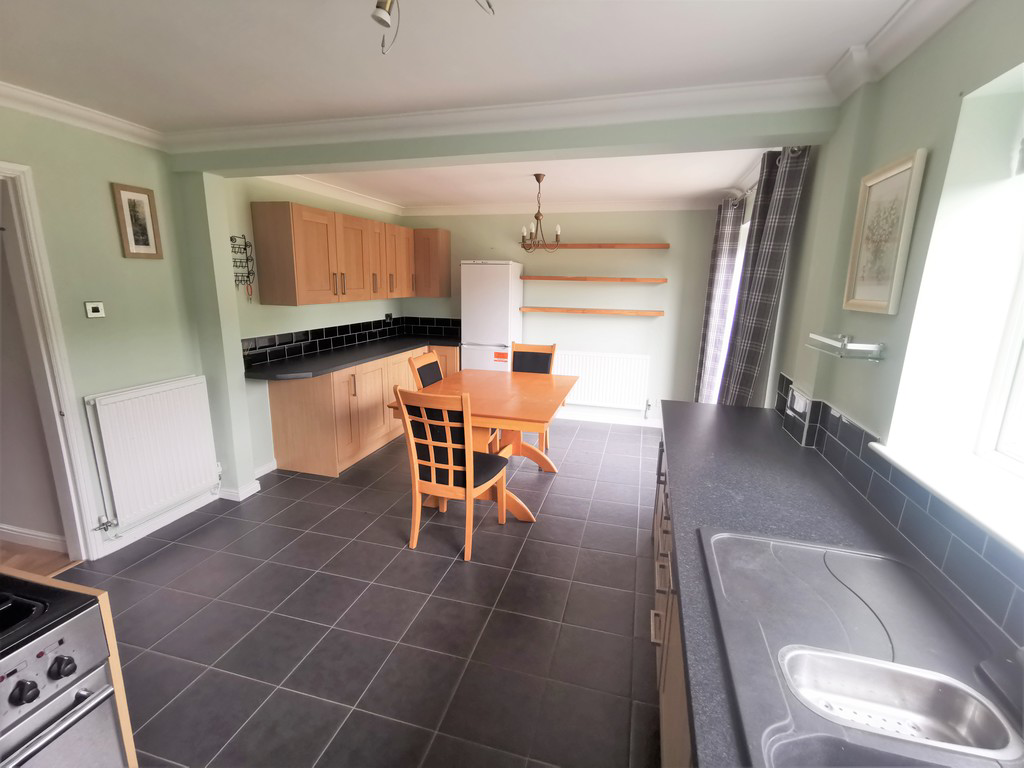 Lancaster Road, Newcastle-under-Lyme, photo 4