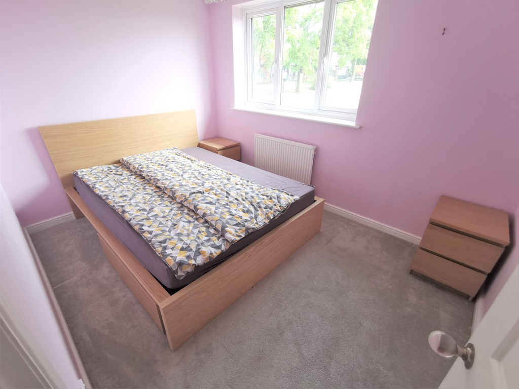 Lancaster Road, Newcastle-under-Lyme, photo 12