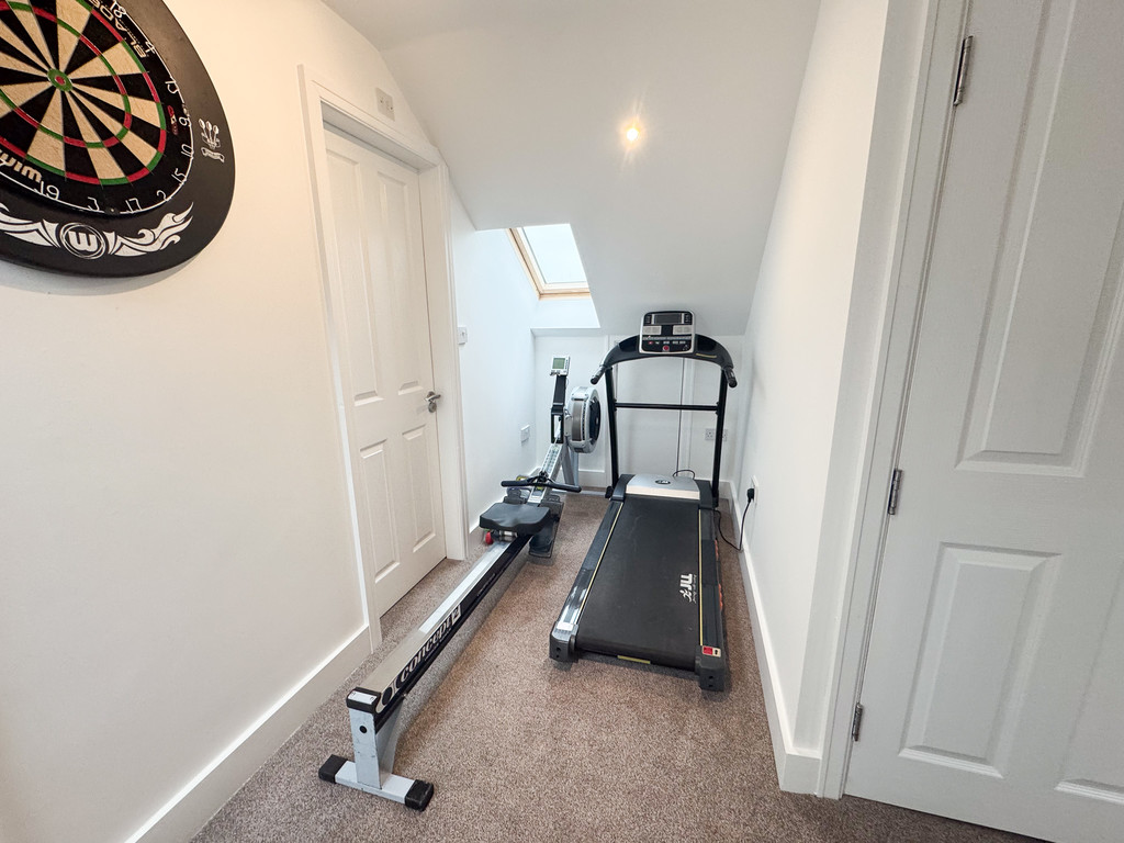 Blacklake Drive, Meir Heath, Stoke-on-Trent, photo 28