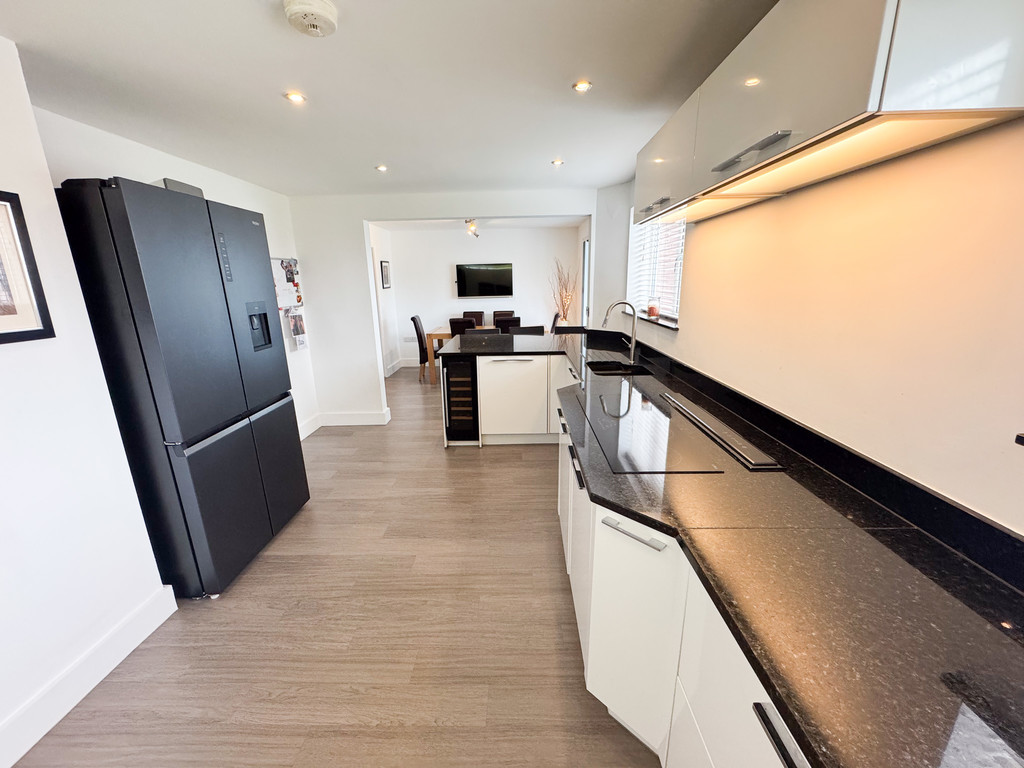 Blacklake Drive, Meir Heath, Stoke-on-Trent, photo 5